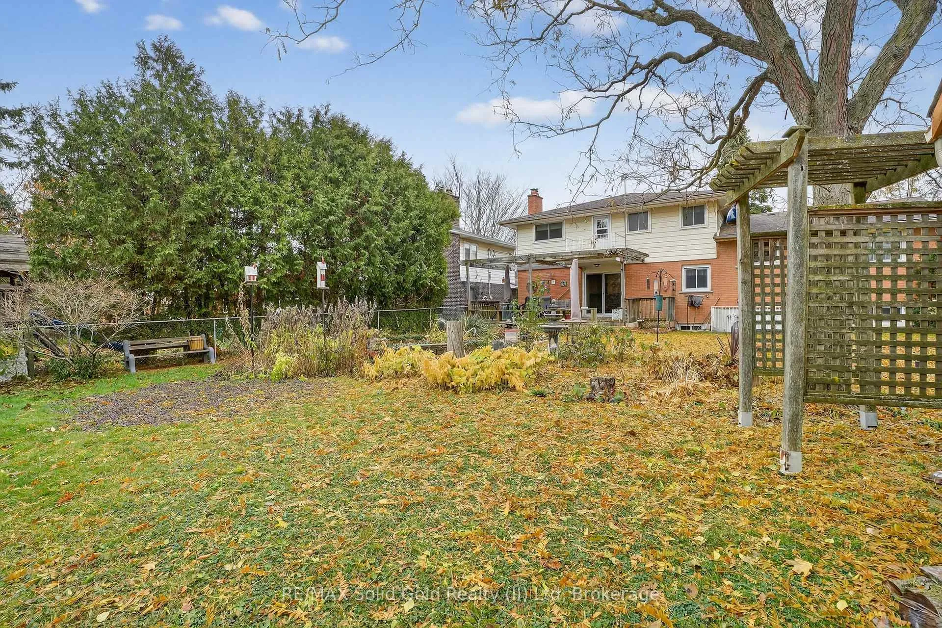 Photo 46 of 52 Wilkins Drive, Kitchener — HOMEH
