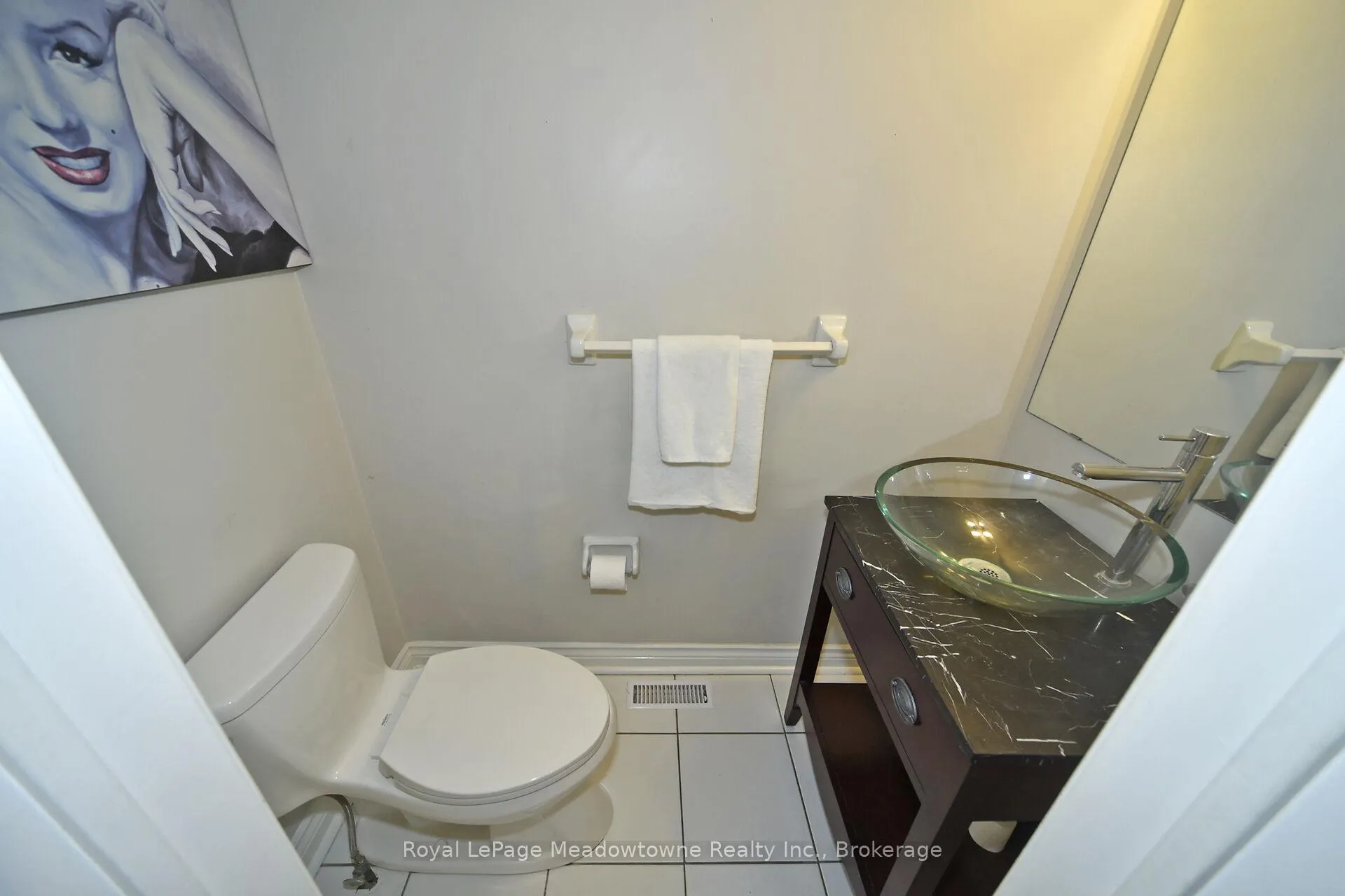 Photo 14 of 30 Millrun Crescent N, Vaughan, Islington Woods — HOMEH