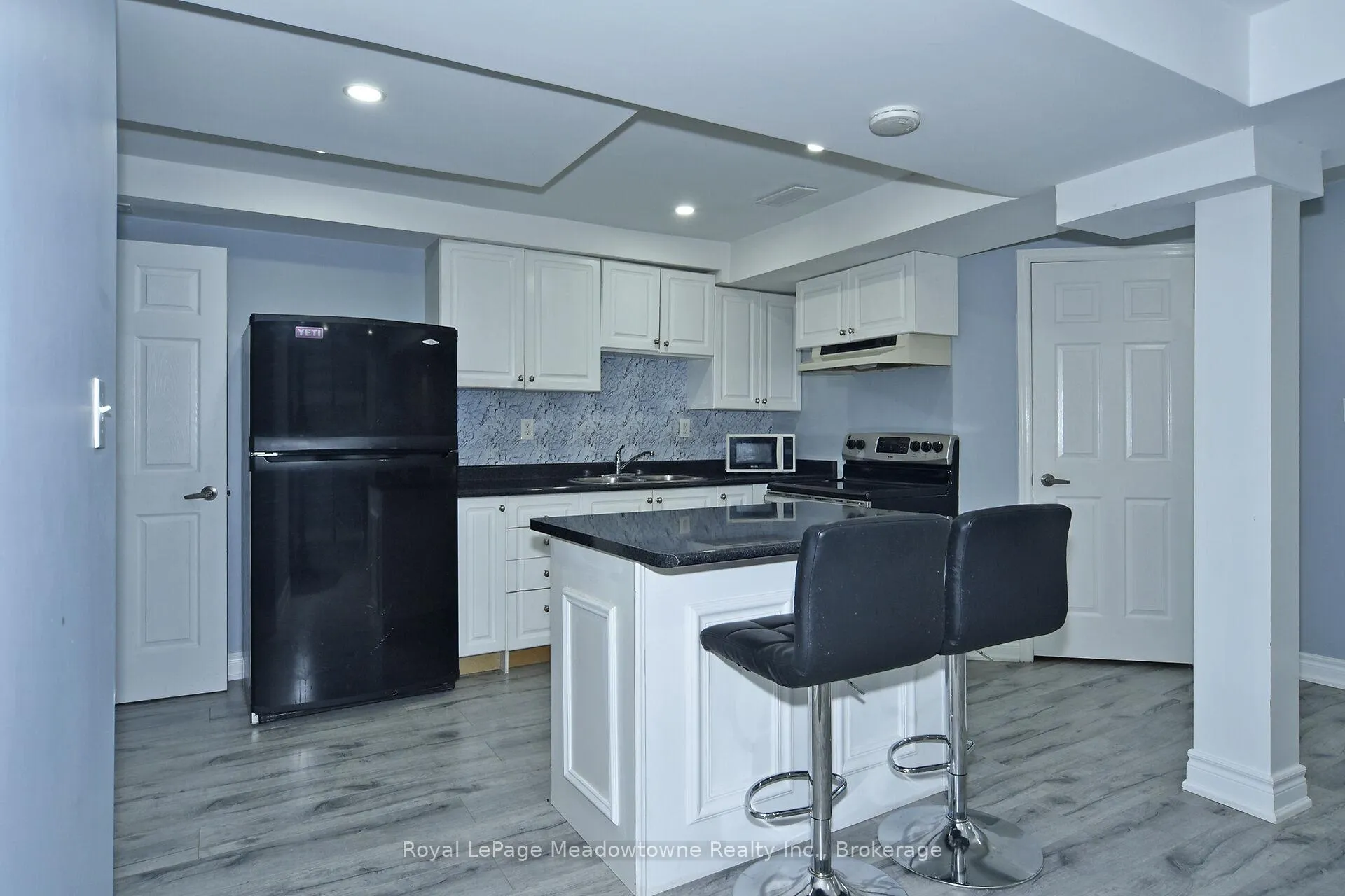 Photo 18 of 30 Millrun Crescent N, Vaughan, Islington Woods — HOMEH
