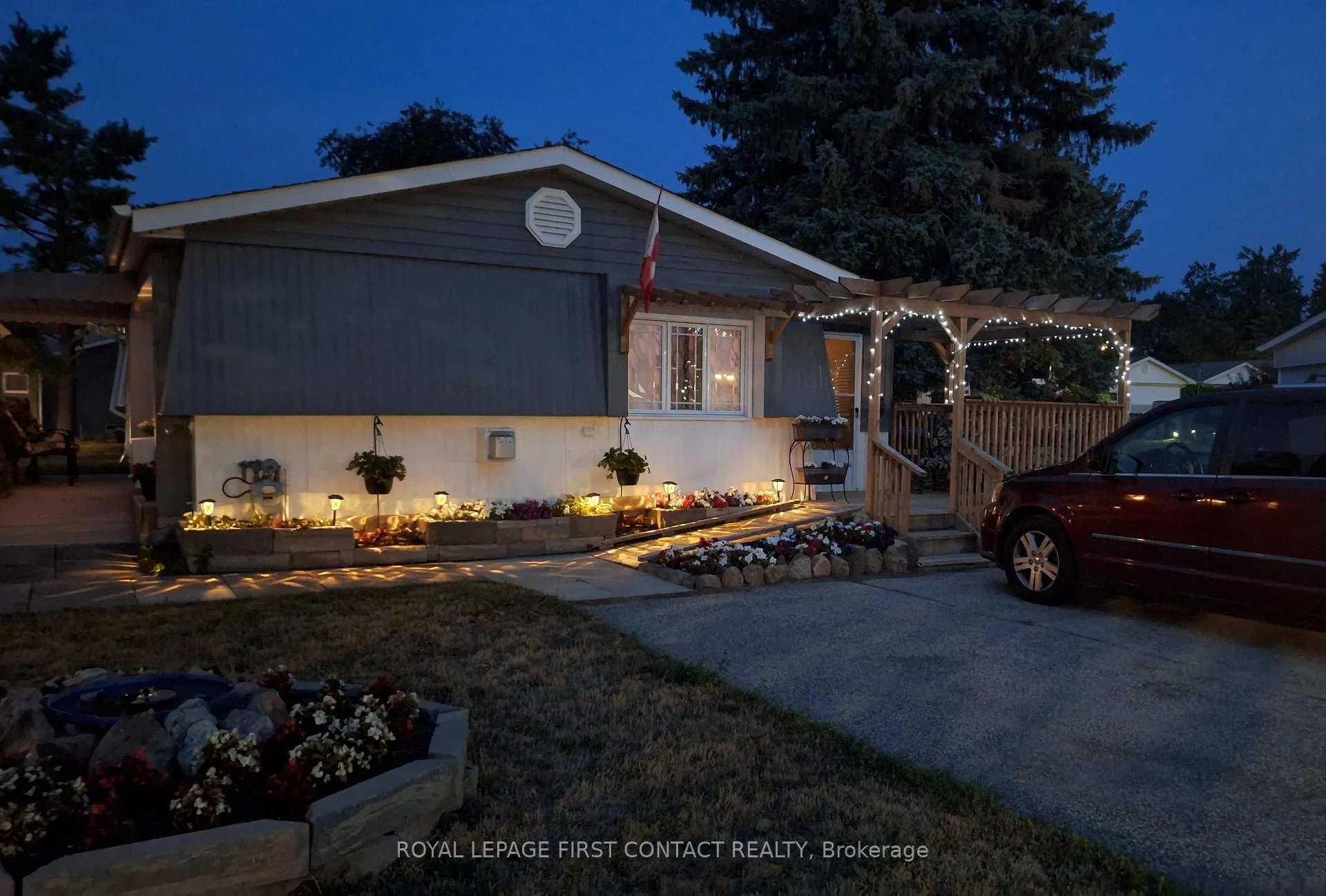 Photo 27 of 3 Weeping Willow Drive, Innisfil, Rural Innisfil — HOMEH