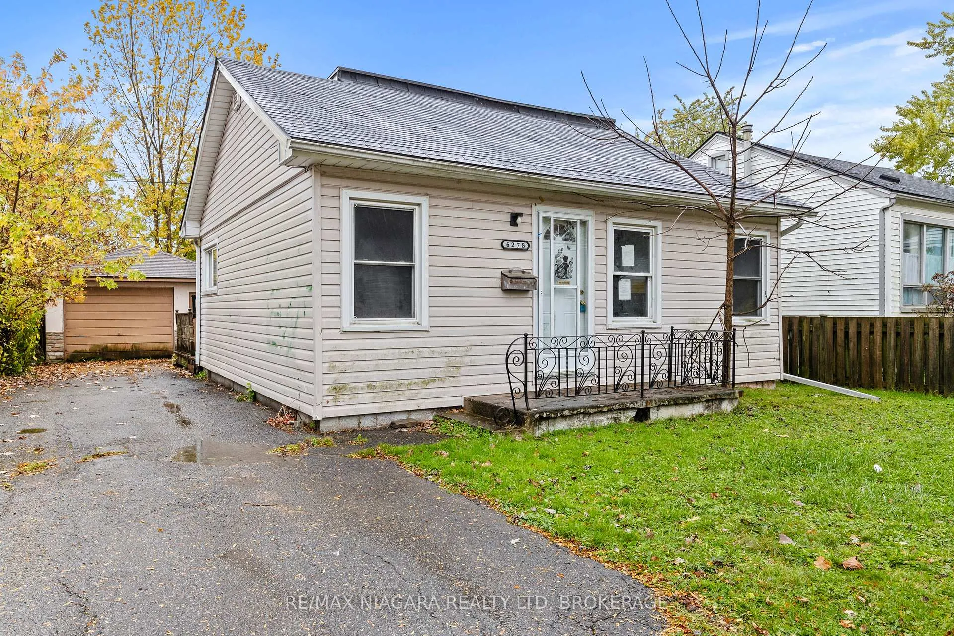 Photo 4 of 6278 Arad Street, Niagara Falls, Arad/Fallsview — HOMEH