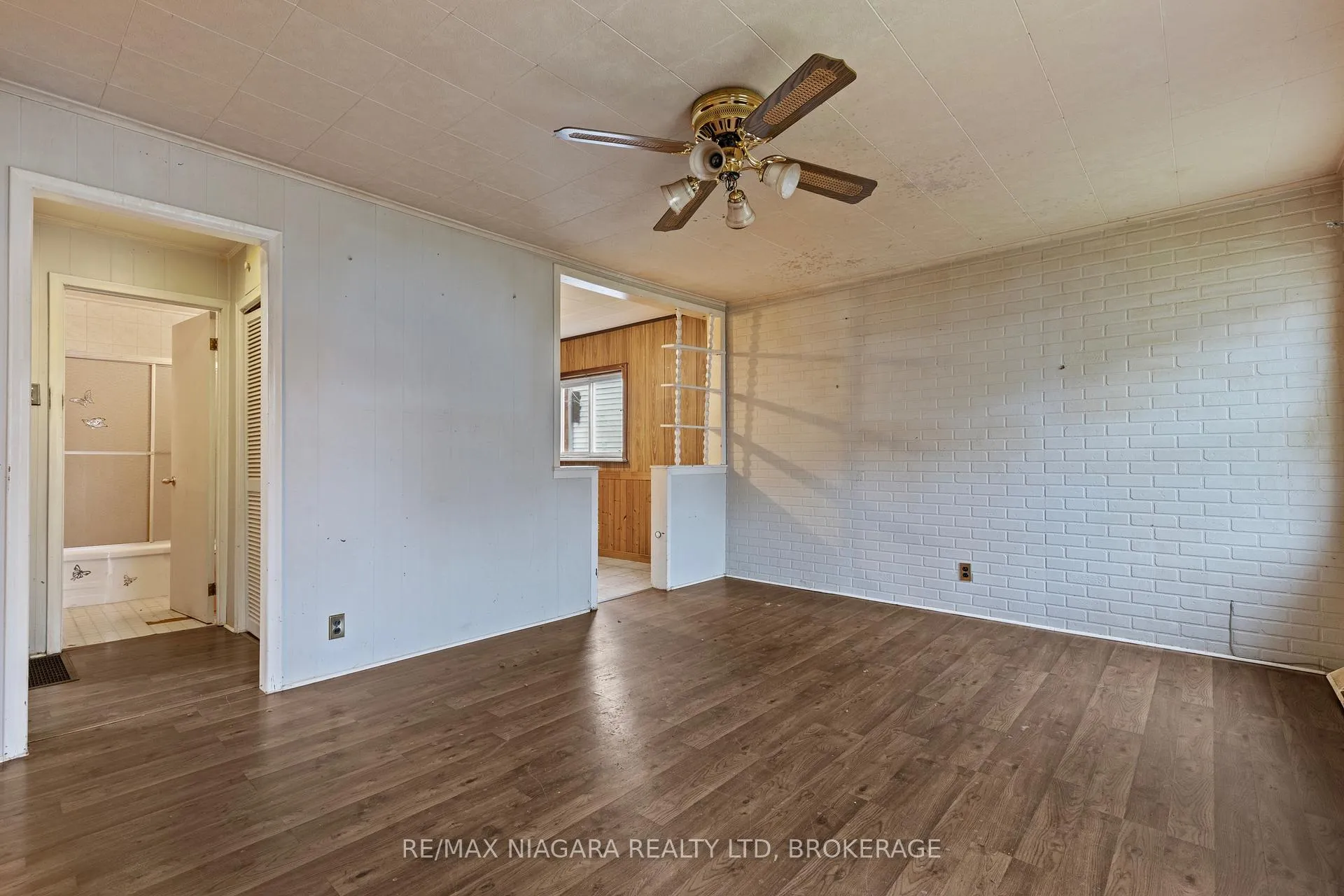 Photo 11 of 6278 Arad Street, Niagara Falls, Arad/Fallsview — HOMEH