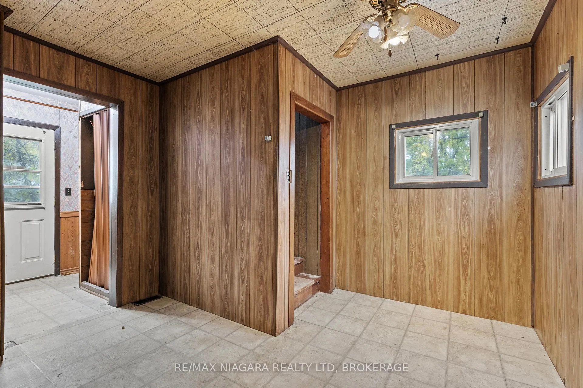Photo 18 of 6278 Arad Street, Niagara Falls, Arad/Fallsview — HOMEH