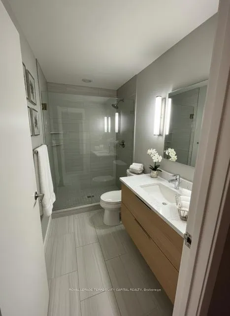 Photo 10 of 3050 Erindale Crescent, Windsor — HOMEH