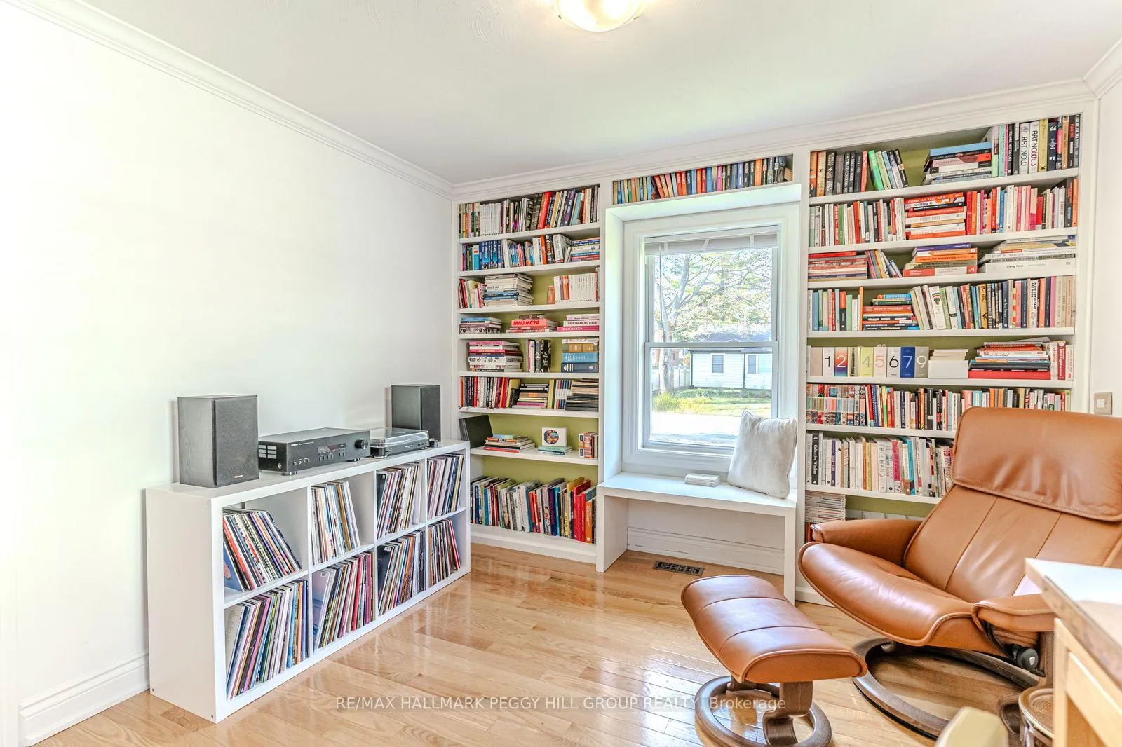Photo 7 of 5 Newton Street, Barrie, Wellington — HOMEH