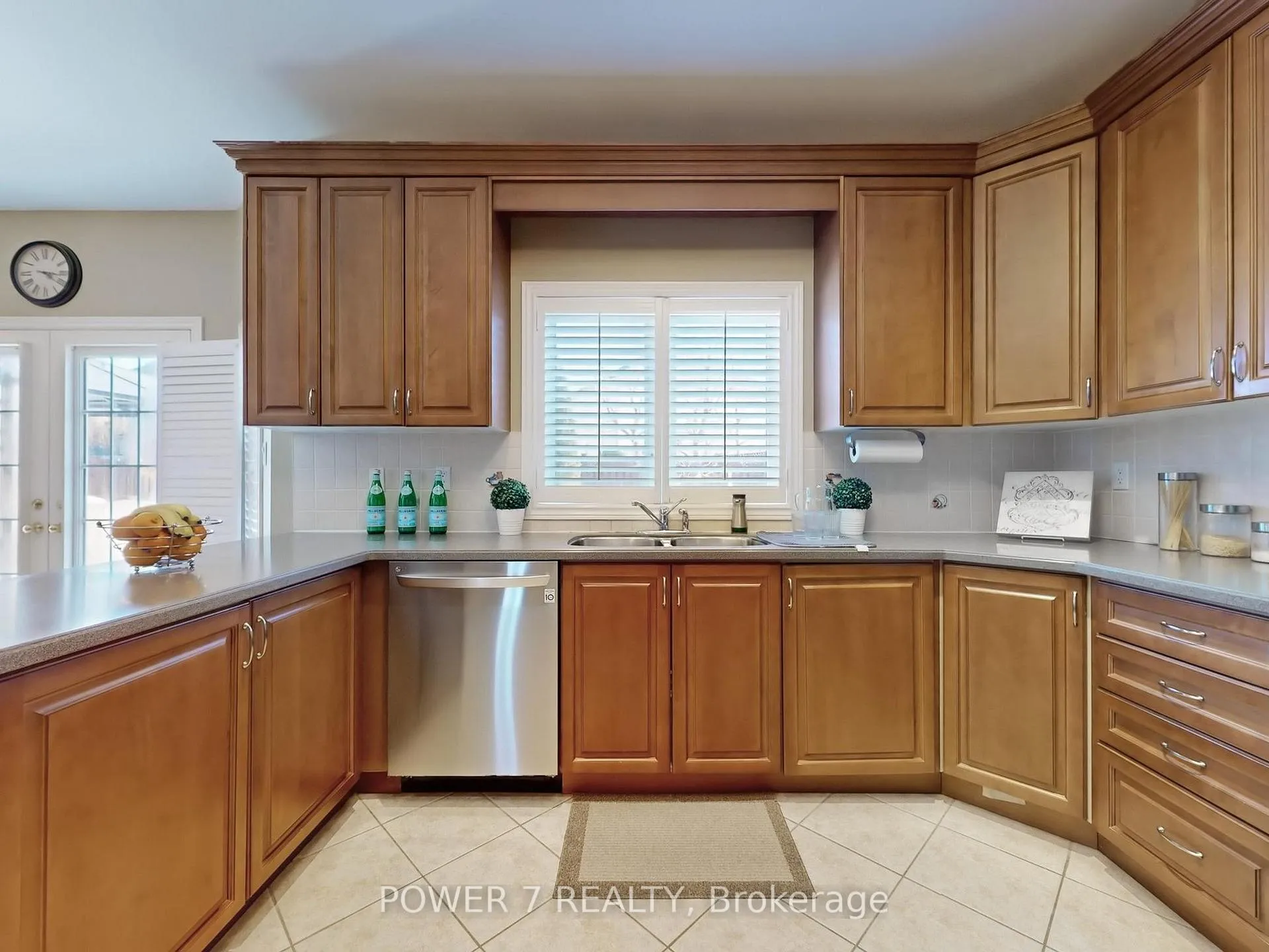 Photo 17 of 123 Macrill Road, Markham, Cachet — HOMEH