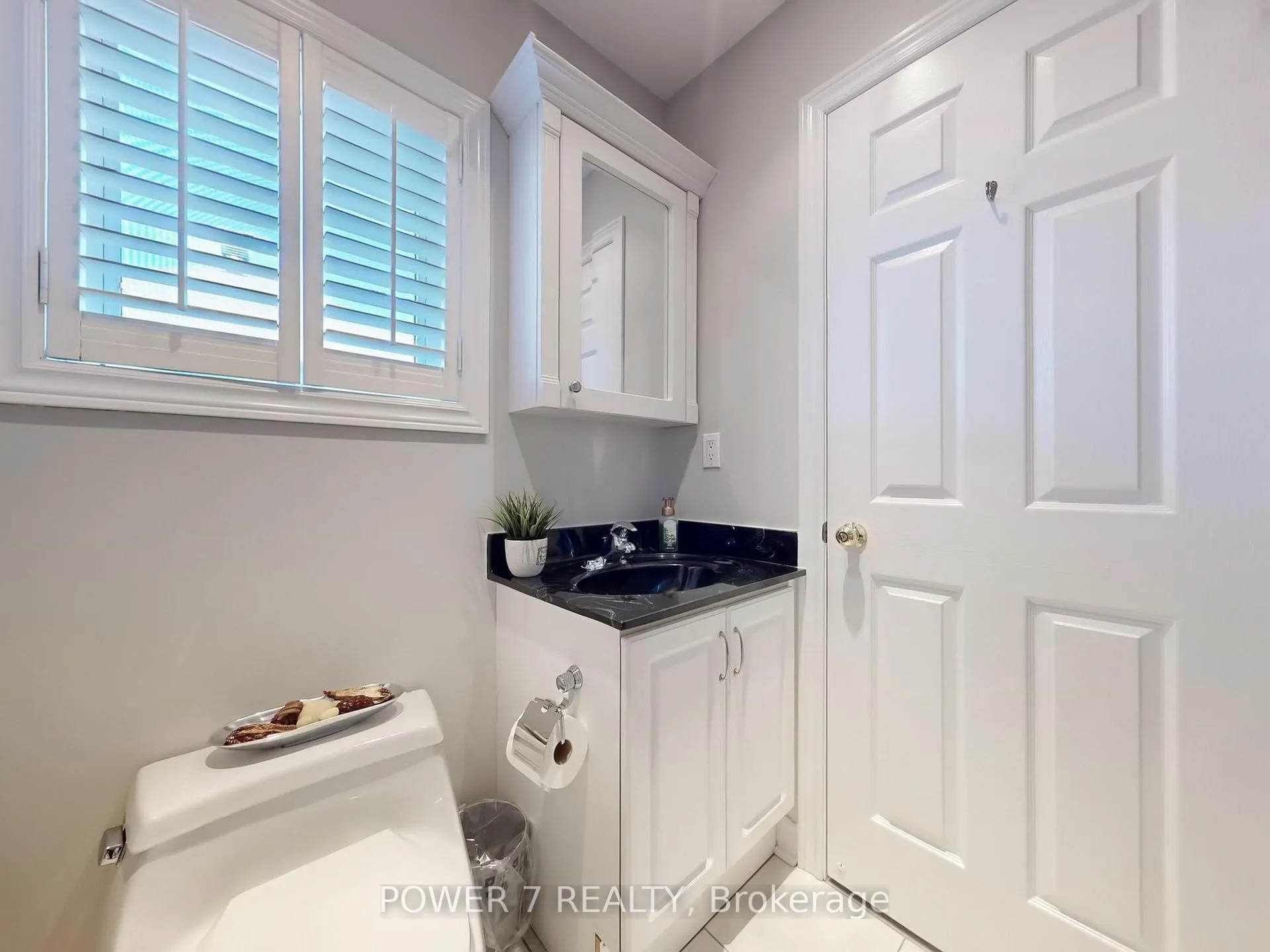 Photo 28 of 123 Macrill Road, Markham, Cachet — HOMEH