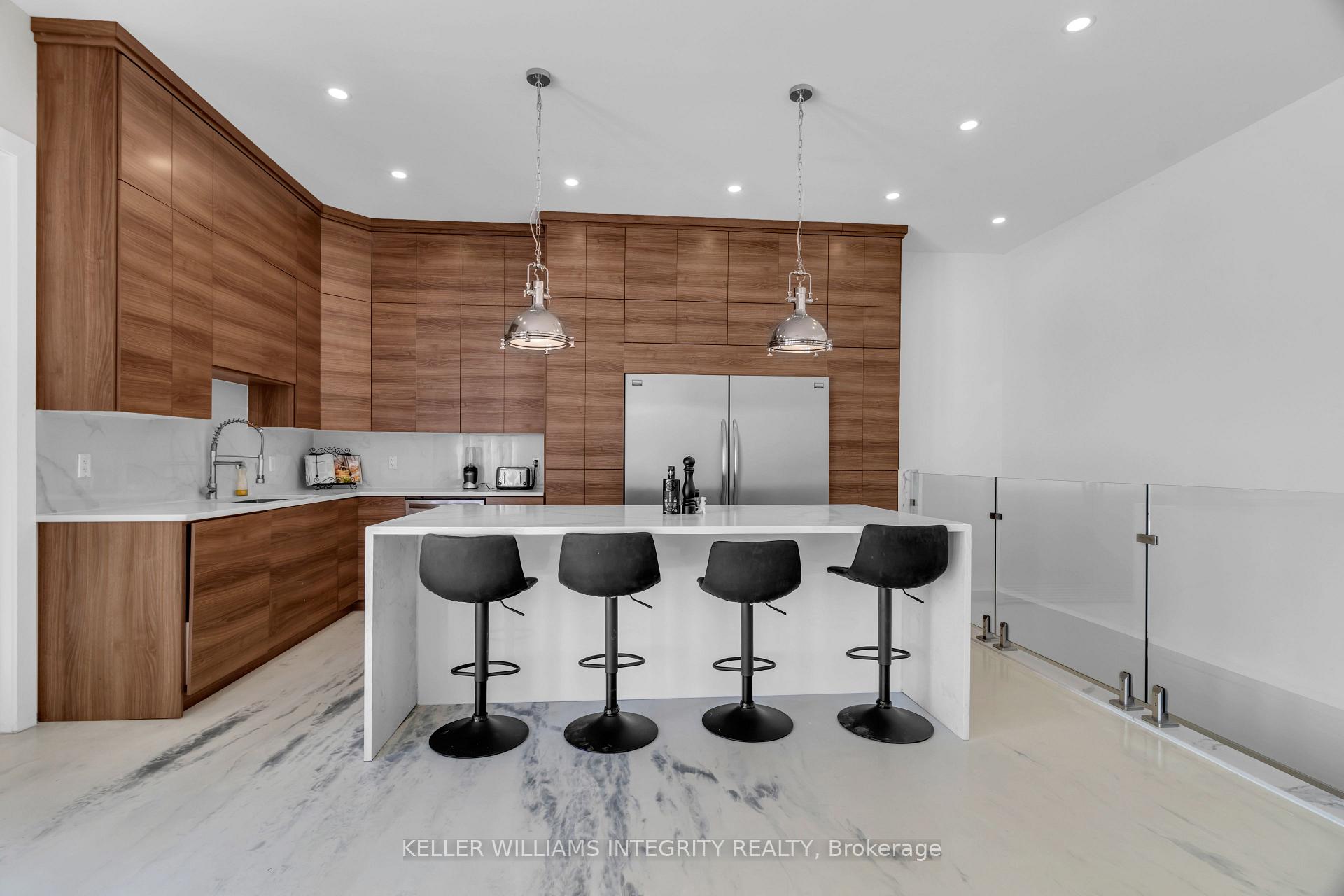 Photo 7 of 635 Ballycastle Crescent, Ottawa, Riverside South — HOMEH