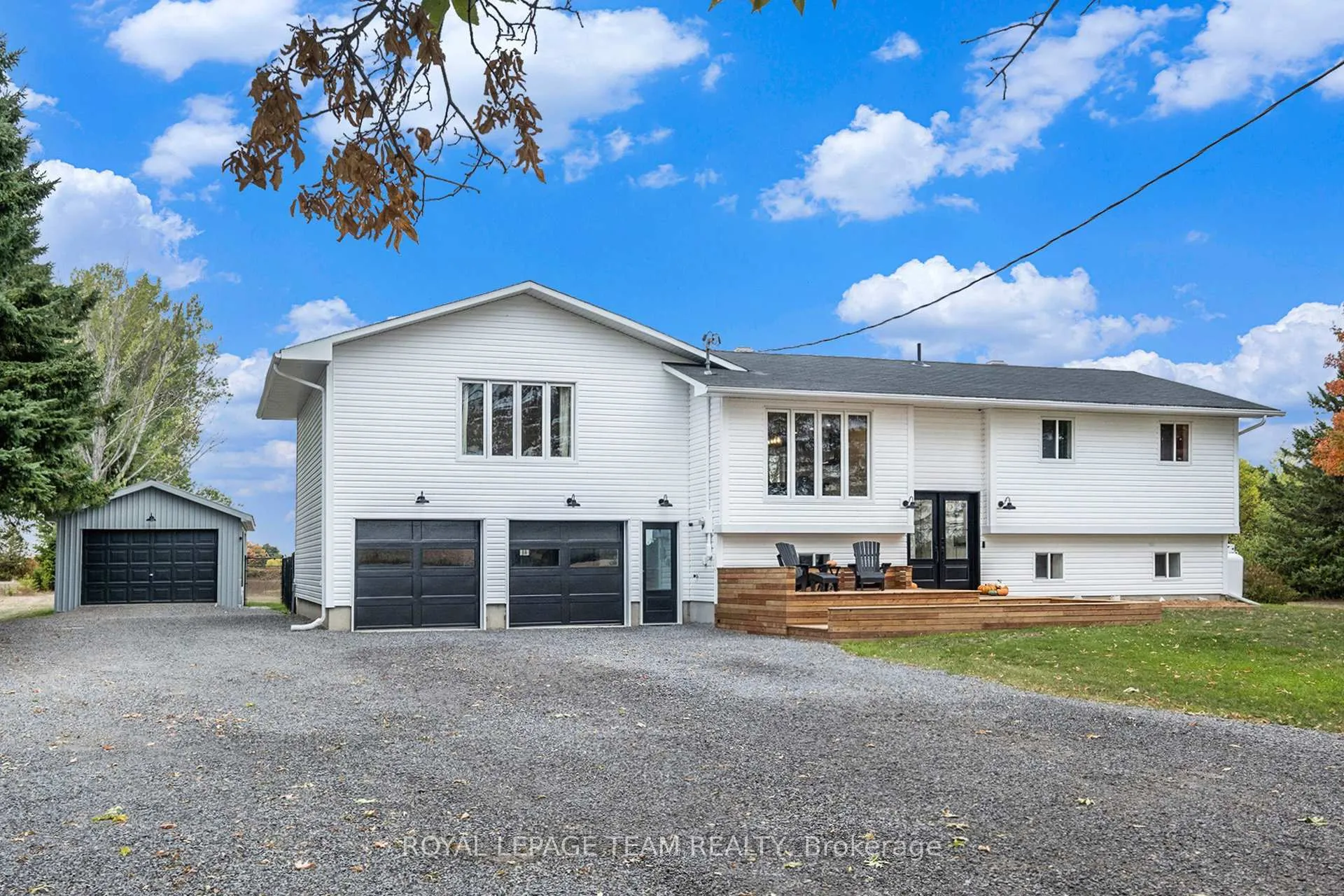 Photo 2 of 1421 Stone Road, North Grenville, North Grenville Twp (Kemptville South) — HOMEH