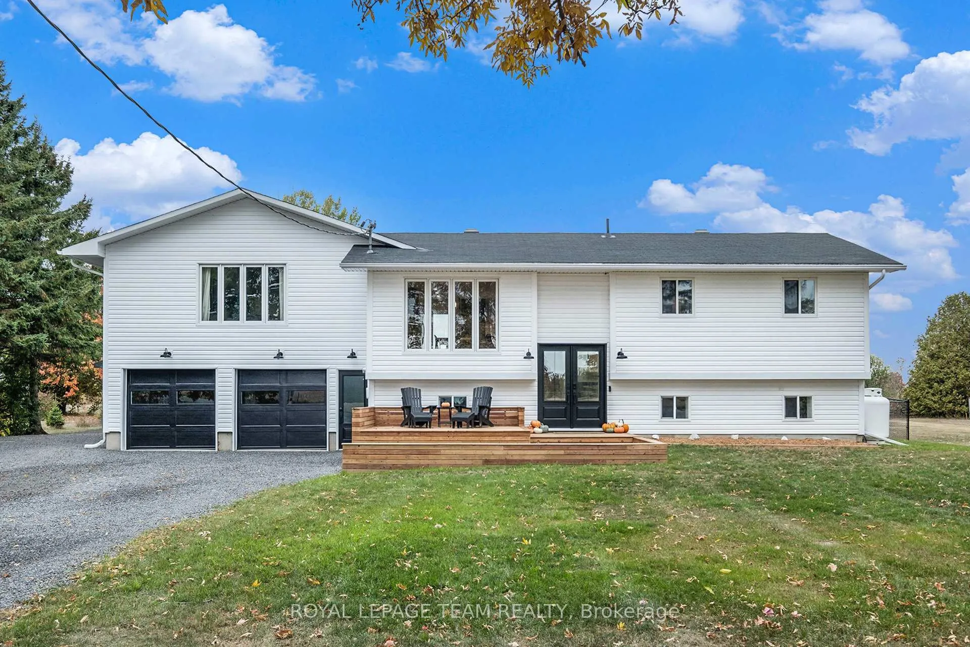 Photo 3 of 1421 Stone Road, North Grenville, North Grenville Twp (Kemptville South) — HOMEH