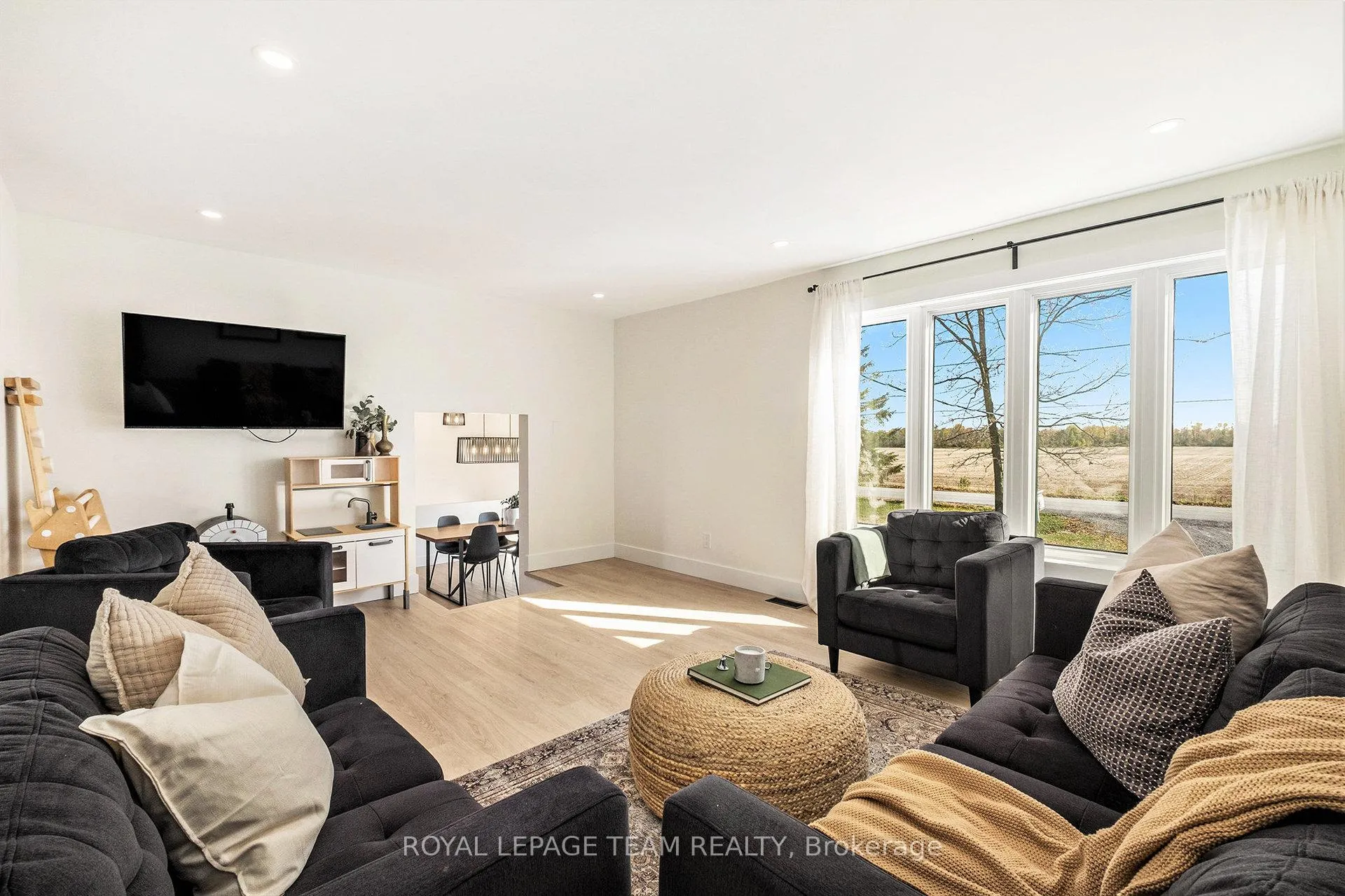 Photo 13 of 1421 Stone Road, North Grenville, North Grenville Twp (Kemptville South) — HOMEH