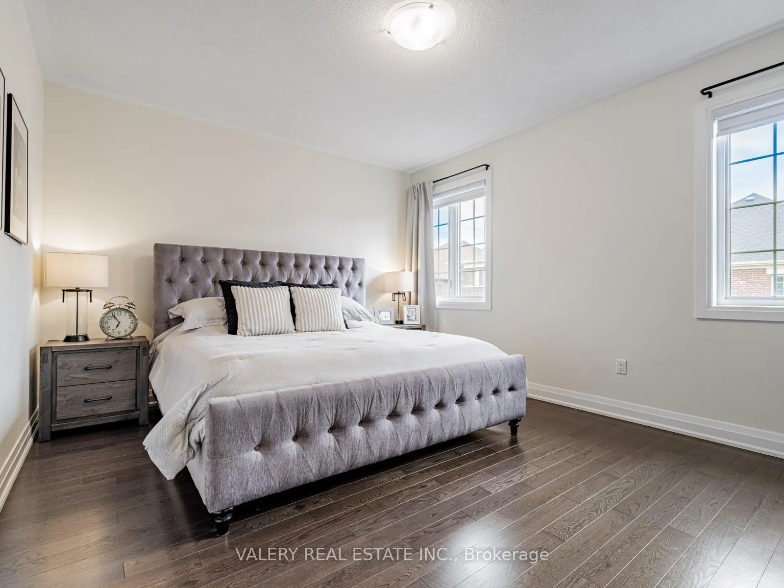 Photo 17 of 41 Chorus Crescent, Vaughan, Kleinburg — HOMEH