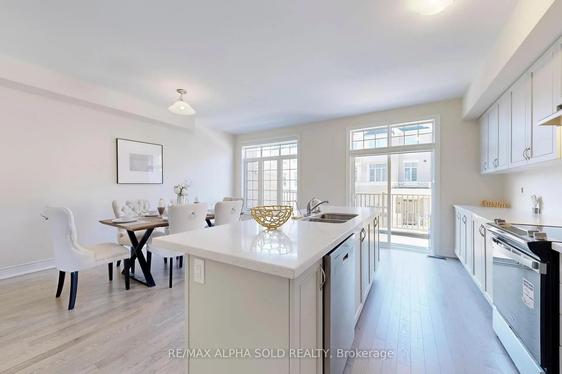 Photo 10 of 3462 Denison Street, Markham, Cedarwood — HOMEH