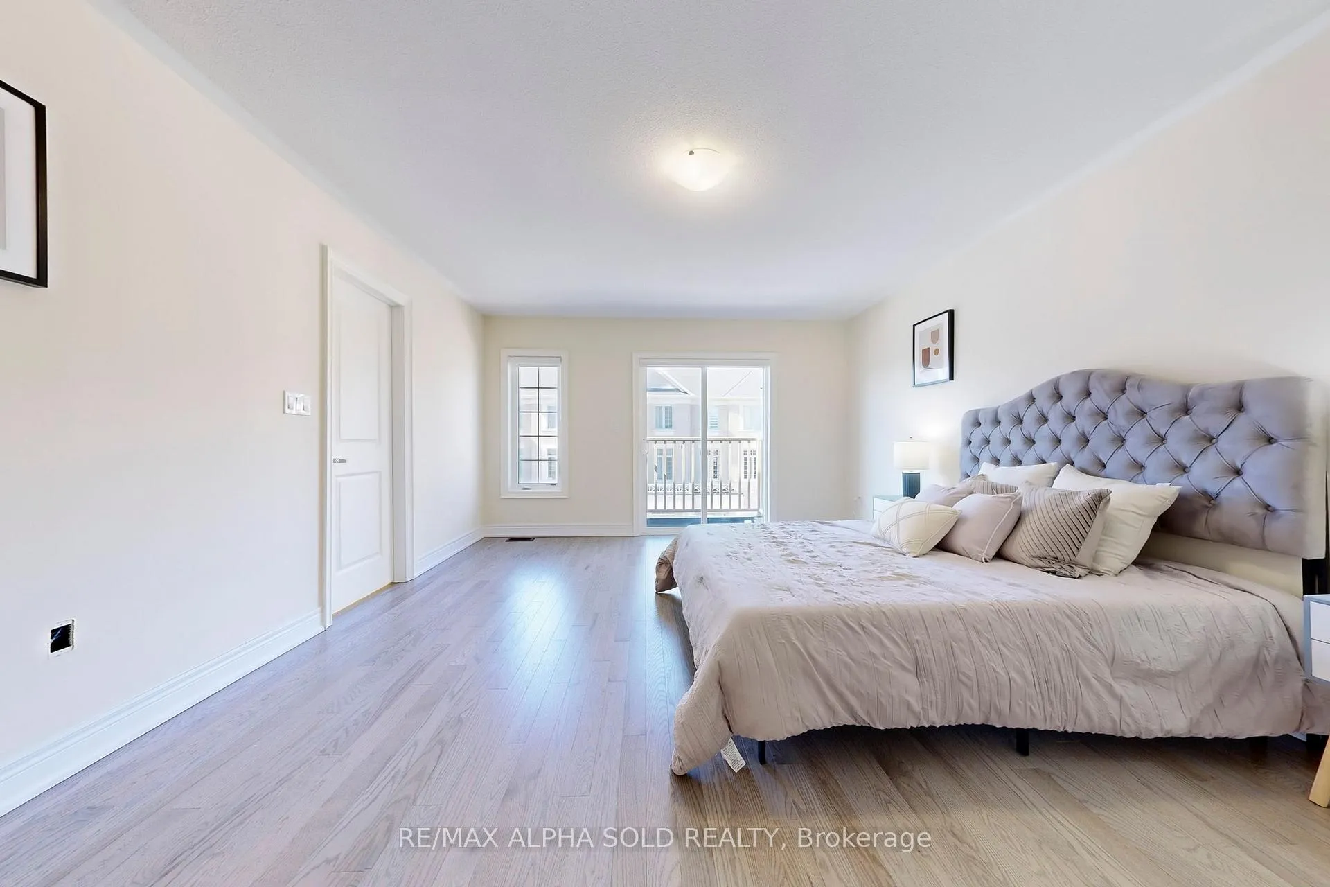 Photo 14 of 3462 Denison Street, Markham, Cedarwood — HOMEH