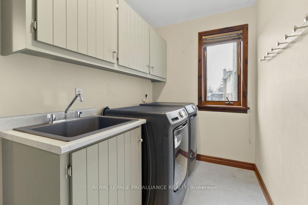 Photo 19 of 116 Greenfield Park, Belleville, Thurlow Ward — HOMEH