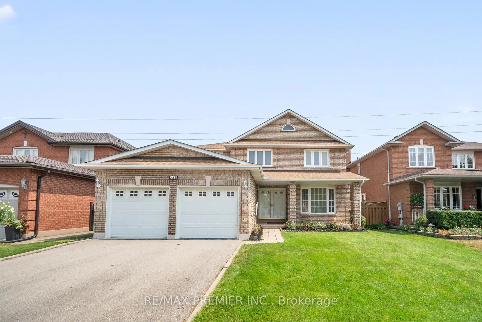 Photo 1 of 258 Mapes Avenue, Vaughan, West Woodbridge — HOMEH