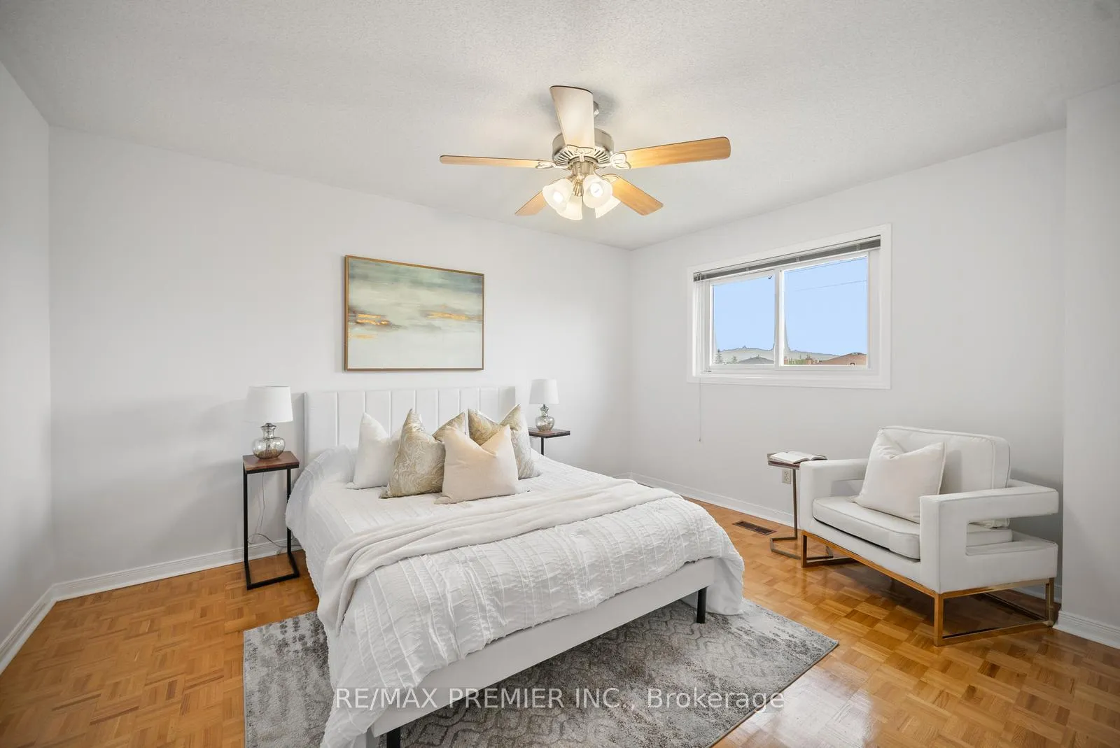 Photo 27 of 258 Mapes Avenue, Vaughan, West Woodbridge — HOMEH