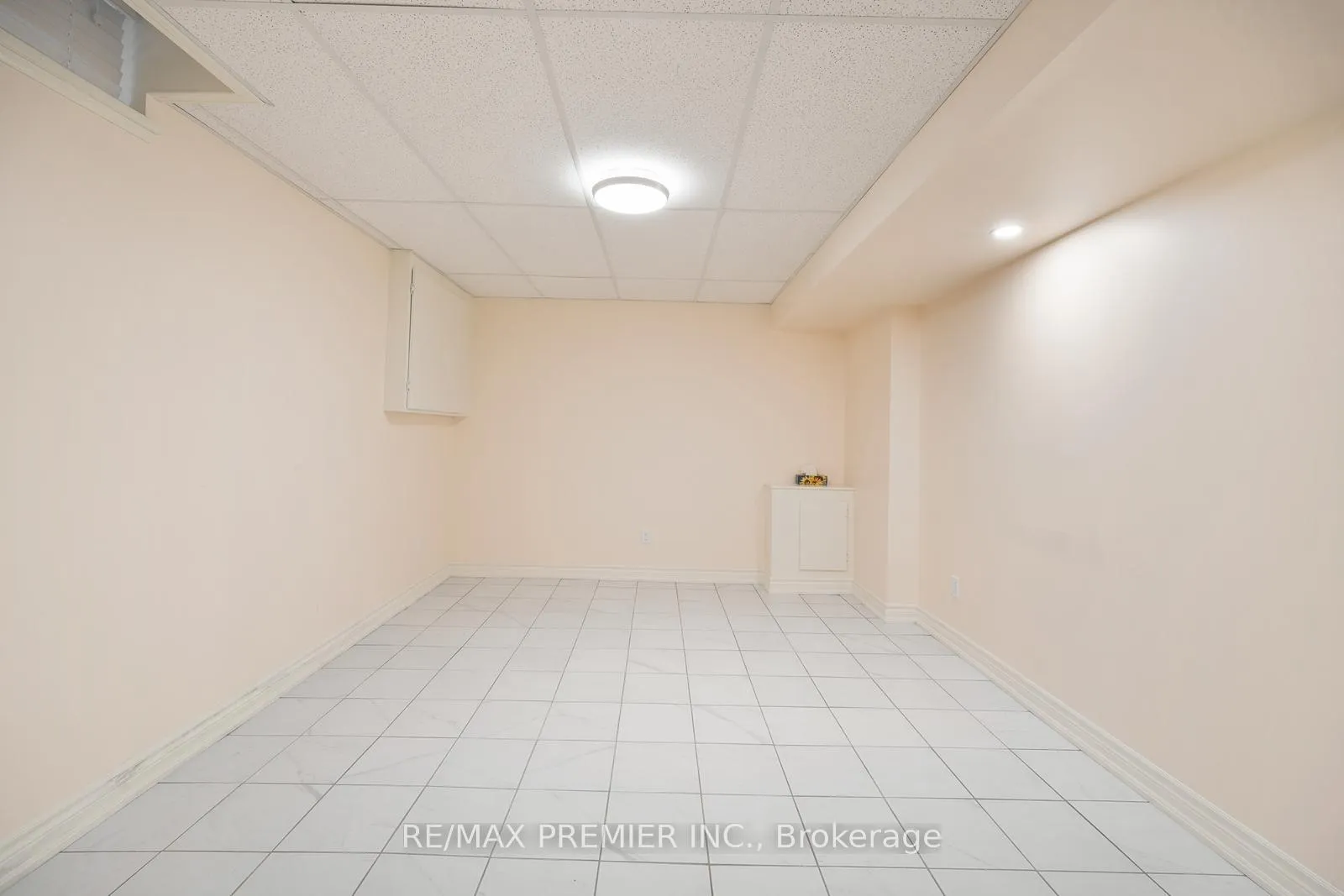 Photo 35 of 258 Mapes Avenue, Vaughan, West Woodbridge — HOMEH