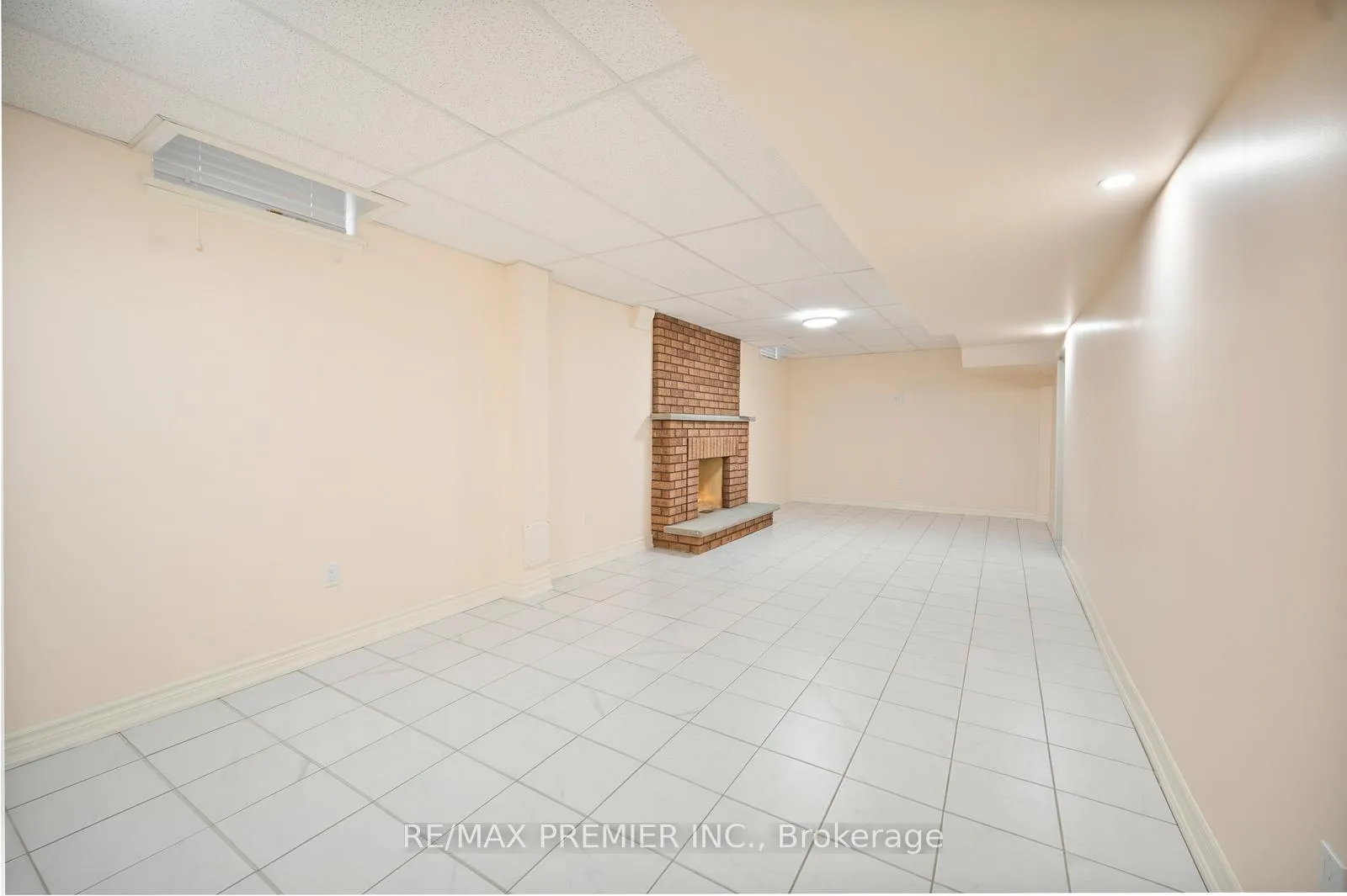Photo 36 of 258 Mapes Avenue, Vaughan, West Woodbridge — HOMEH