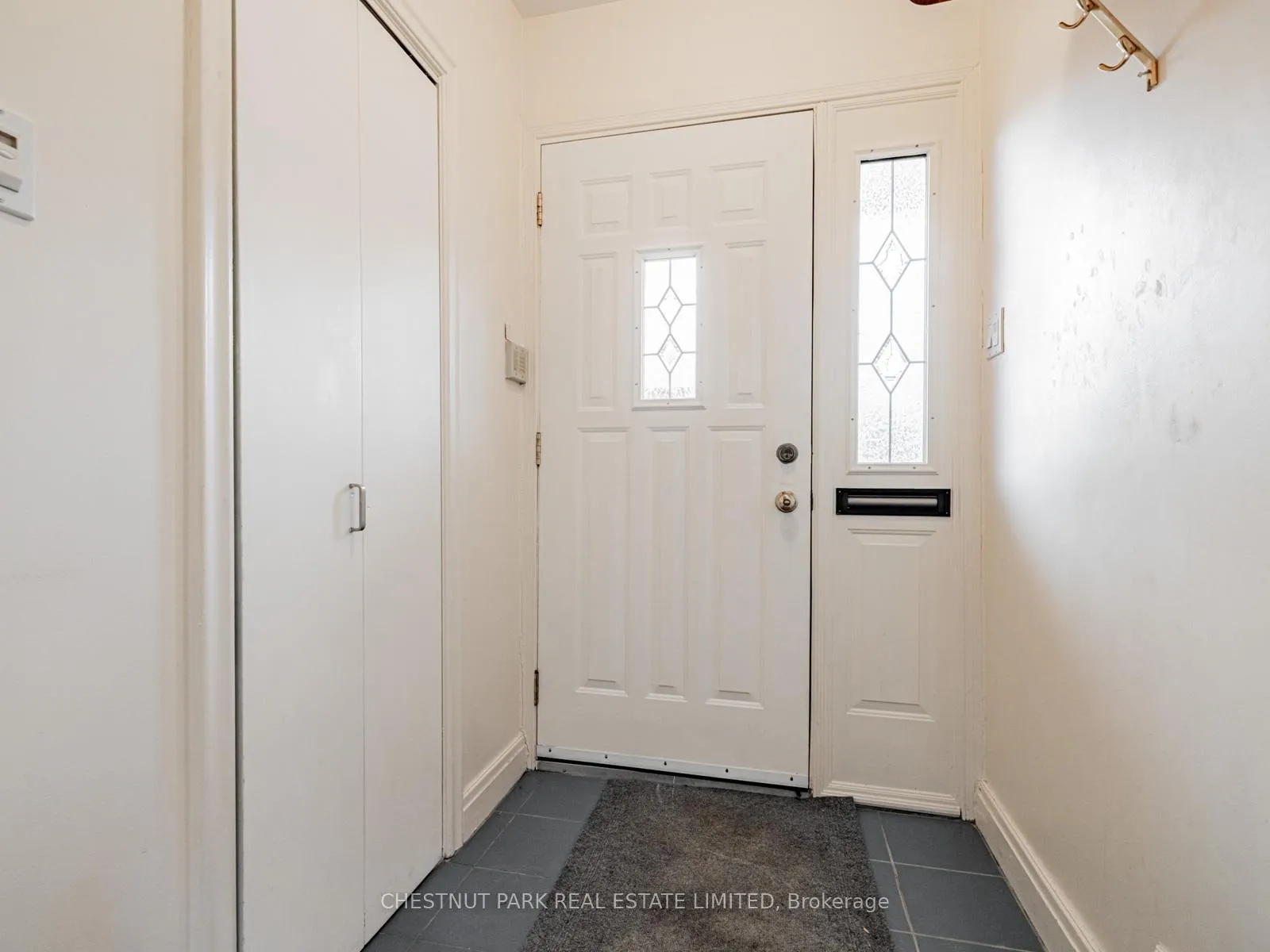 Photo 3 of 67 Viewmount Avenue, Toronto, Englemount-Lawrence — HOMEH