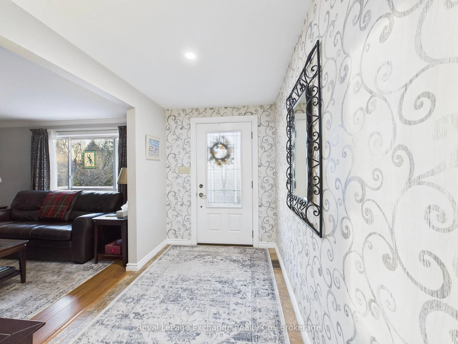 Photo 2 of 423 Adelaide Street, Kincardine — HOMEH
