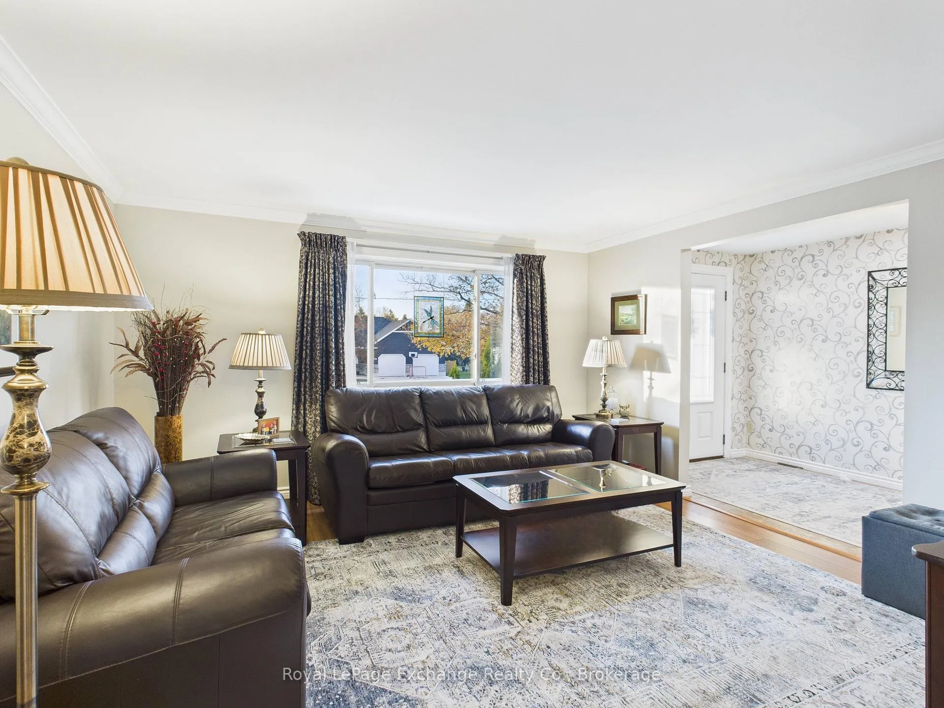 Photo 3 of 423 Adelaide Street, Kincardine — HOMEH