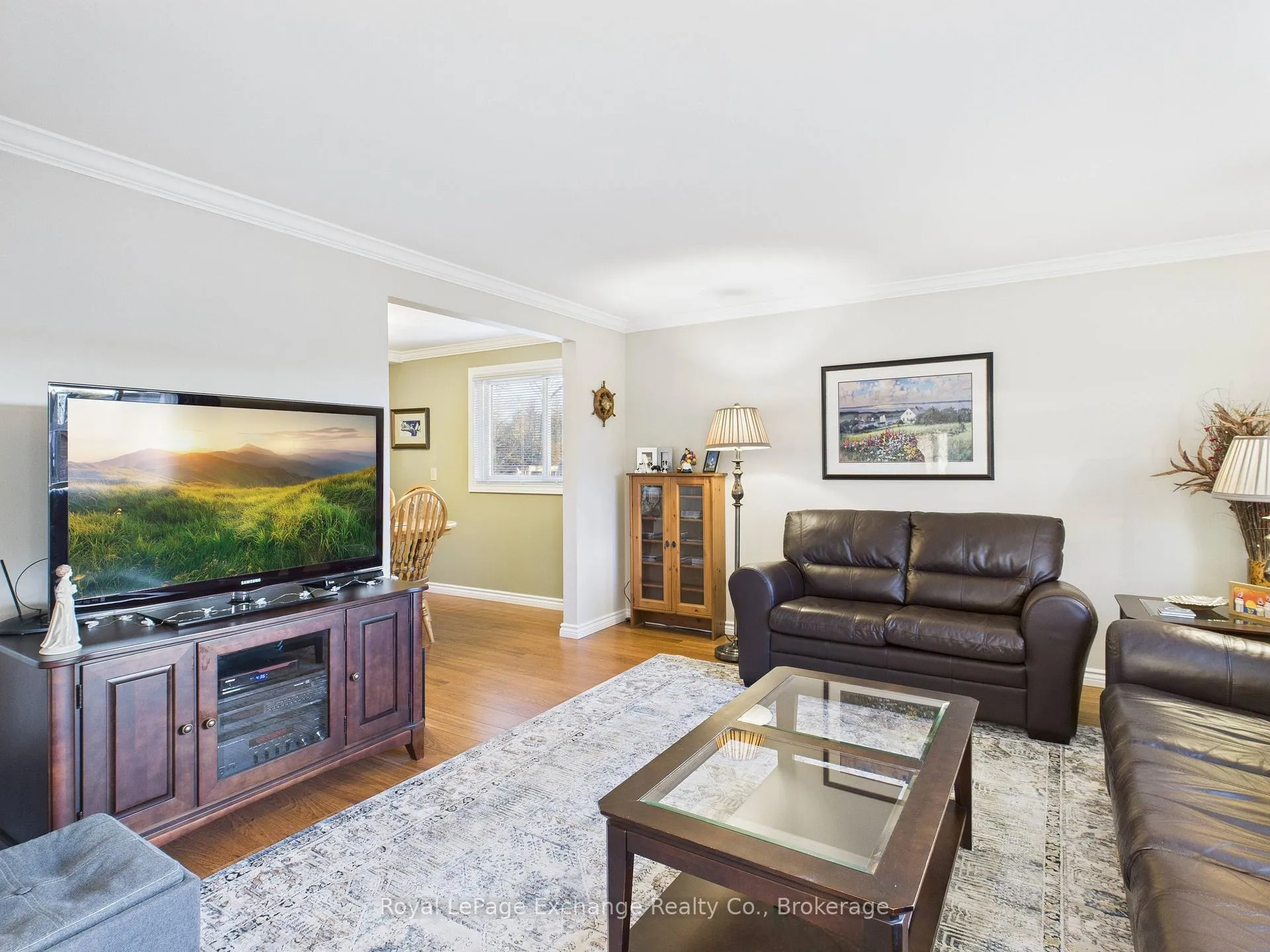 Photo 4 of 423 Adelaide Street, Kincardine — HOMEH