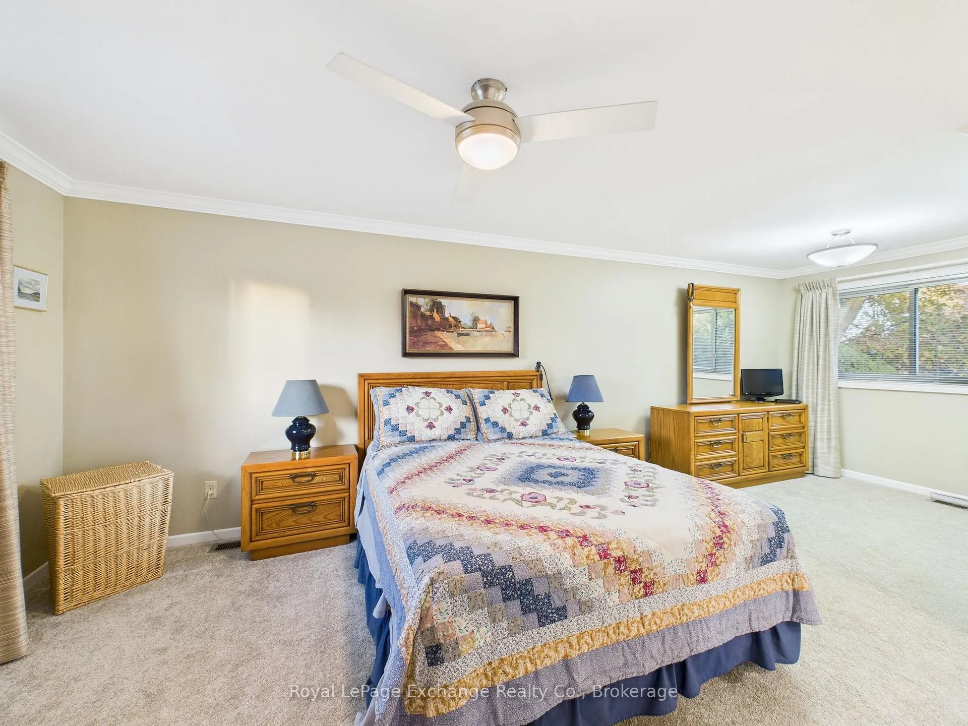 Photo 9 of 423 Adelaide Street, Kincardine — HOMEH