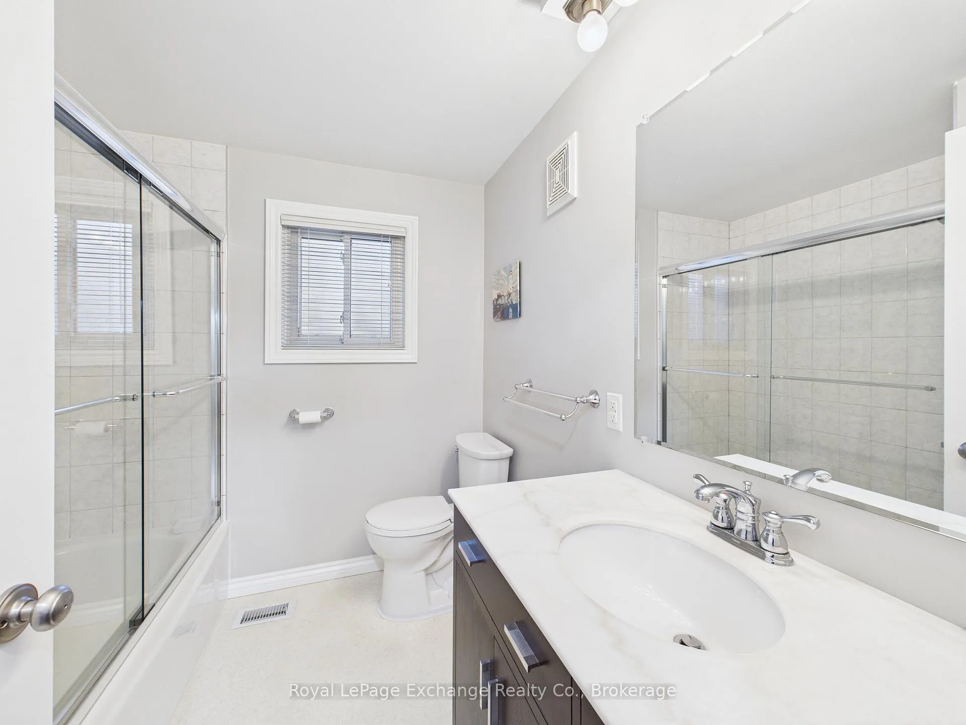Photo 12 of 423 Adelaide Street, Kincardine — HOMEH