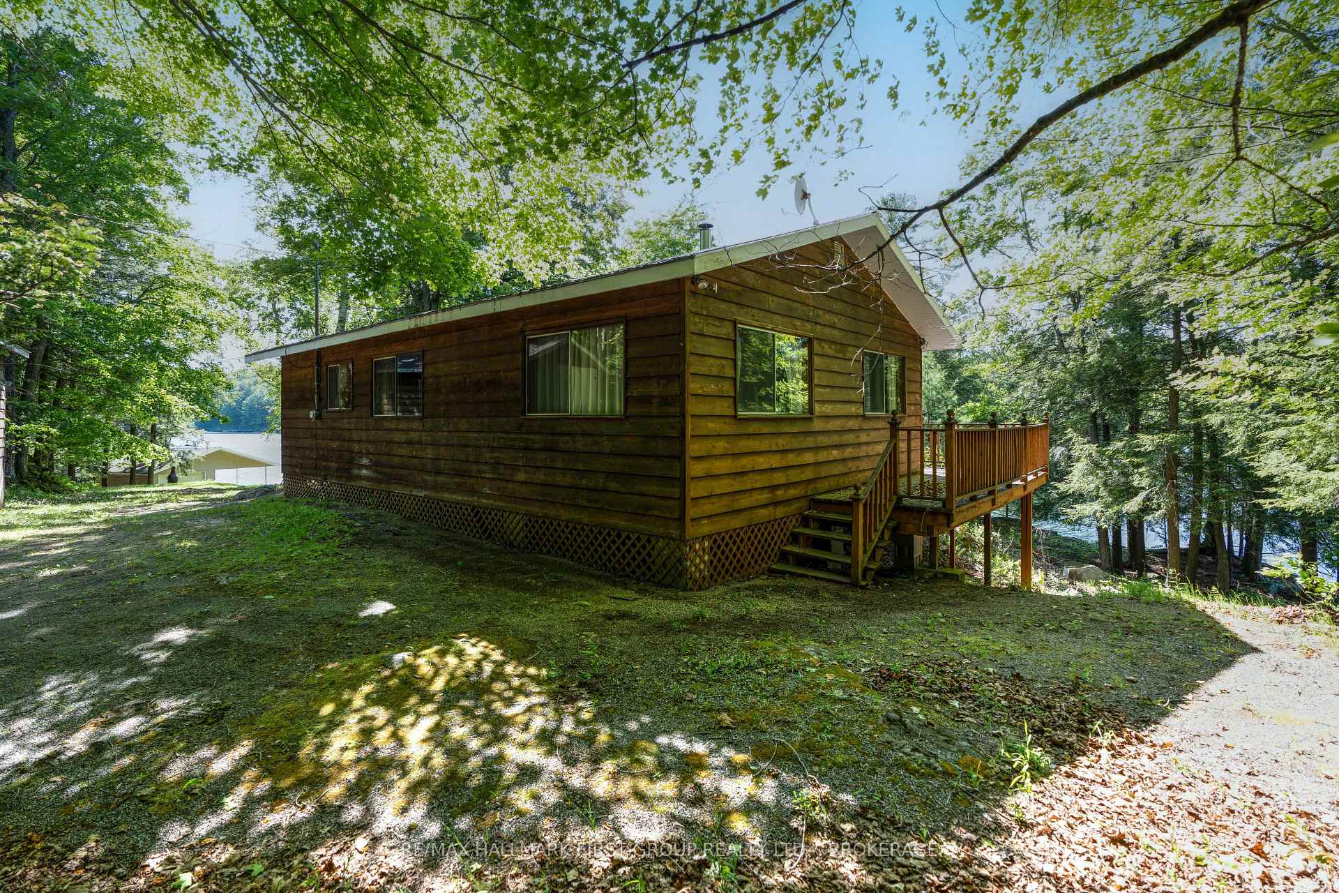 Photo 10 of 1083 Tober Lane, Frontenac, Frontenac South — HOMEH