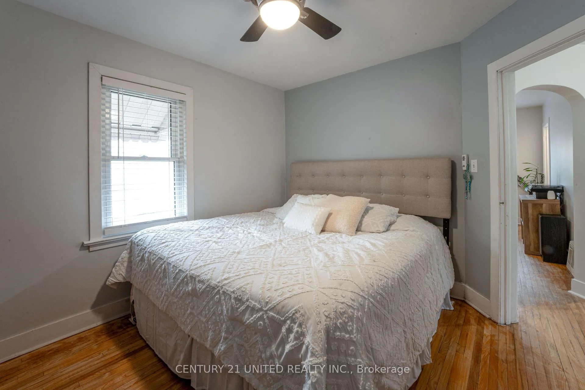 Photo 9 of 273 Bennet Street, Peterborough, Northcrest Ward 5 — HOMEH