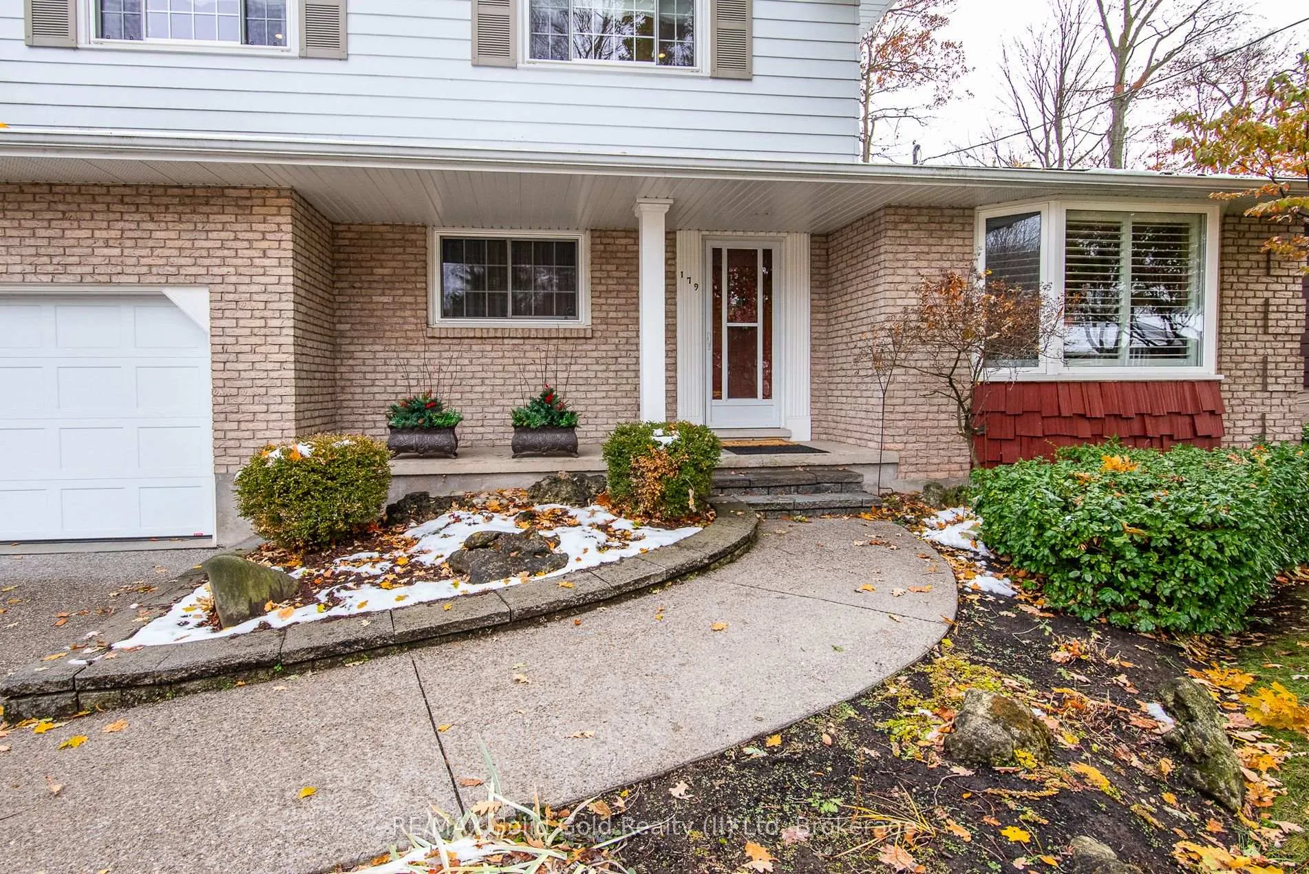 Photo 3 of 179 Shuh Avenue, Waterloo — HOMEH