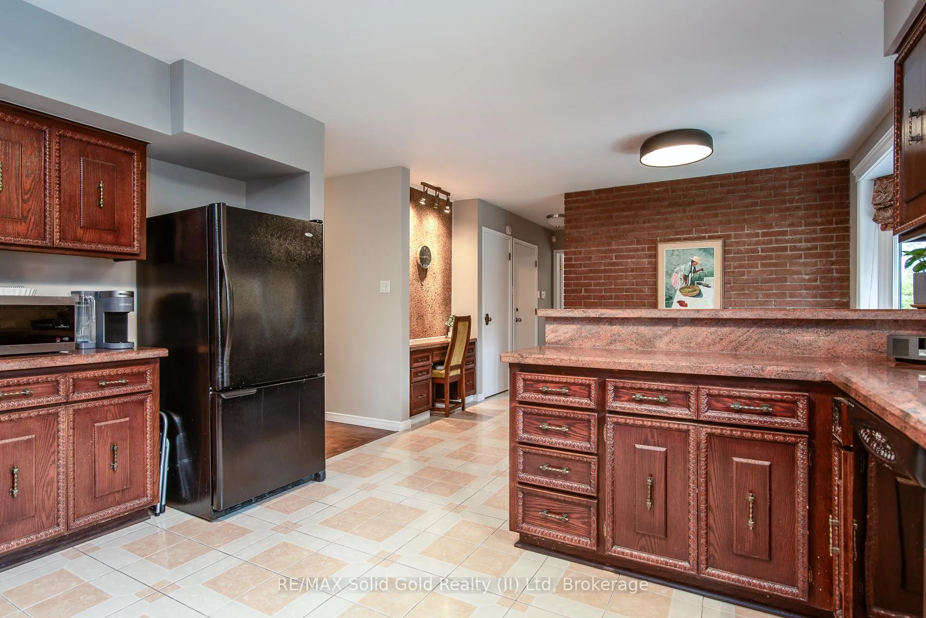 Photo 12 of 179 Shuh Avenue, Waterloo — HOMEH