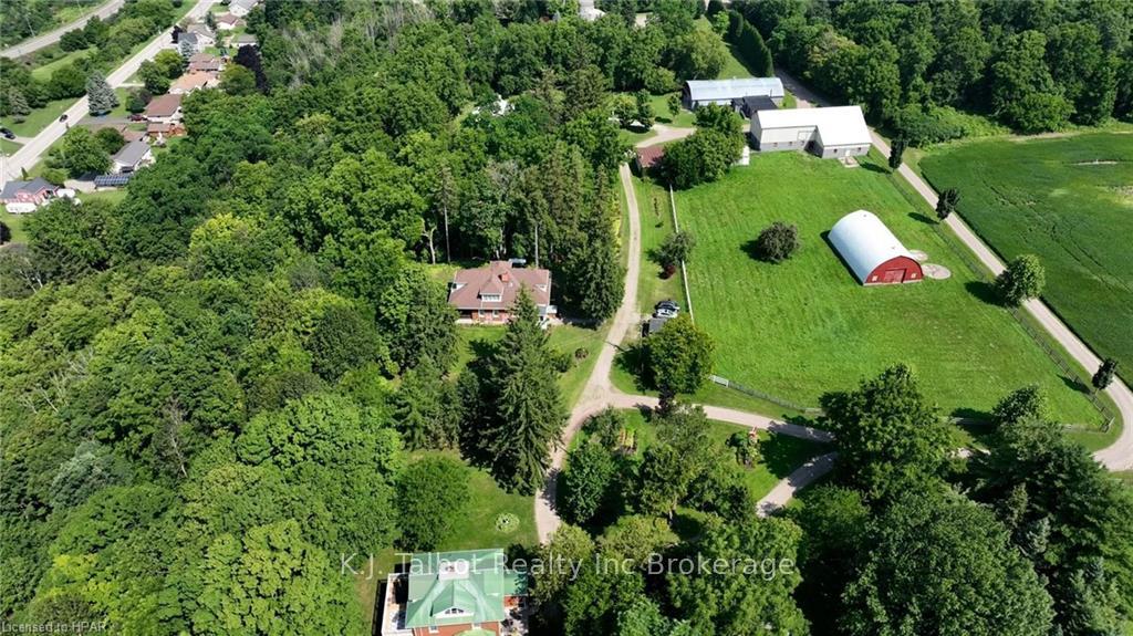 Photo 2 of 81258 D Bissets Hill Road, Goderich, Goderich (Town) — HOMEH