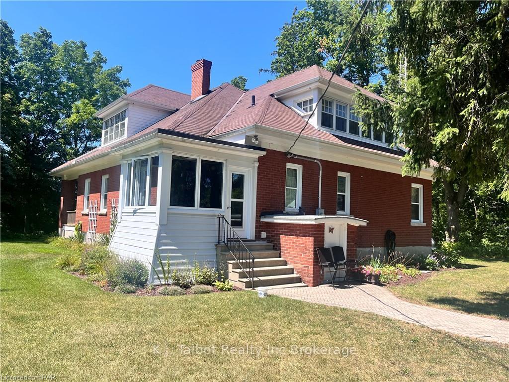 Photo 3 of 81258 D Bissets Hill Road, Goderich, Goderich (Town) — HOMEH