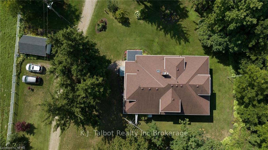 Photo 4 of 81258 D Bissets Hill Road, Goderich, Goderich (Town) — HOMEH
