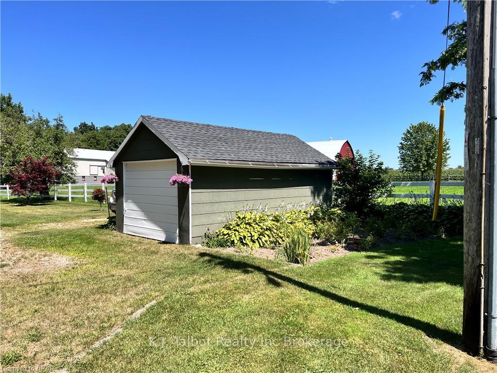 Photo 6 of 81258 D Bissets Hill Road, Goderich, Goderich (Town) — HOMEH