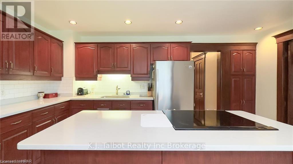 Photo 29 of 81258 D Bissets Hill Road, Goderich, Goderich (Town) — HOMEH