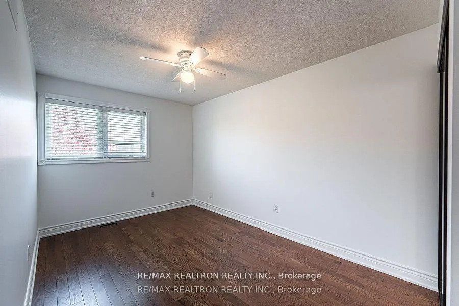 Photo 21 of 550 York Hill Boulevard, Vaughan, Crestwood-Springfarm-Yorkhill — HOMEH