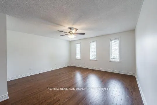 Photo 34 of 550 York Hill Boulevard, Vaughan, Crestwood-Springfarm-Yorkhill — HOMEH