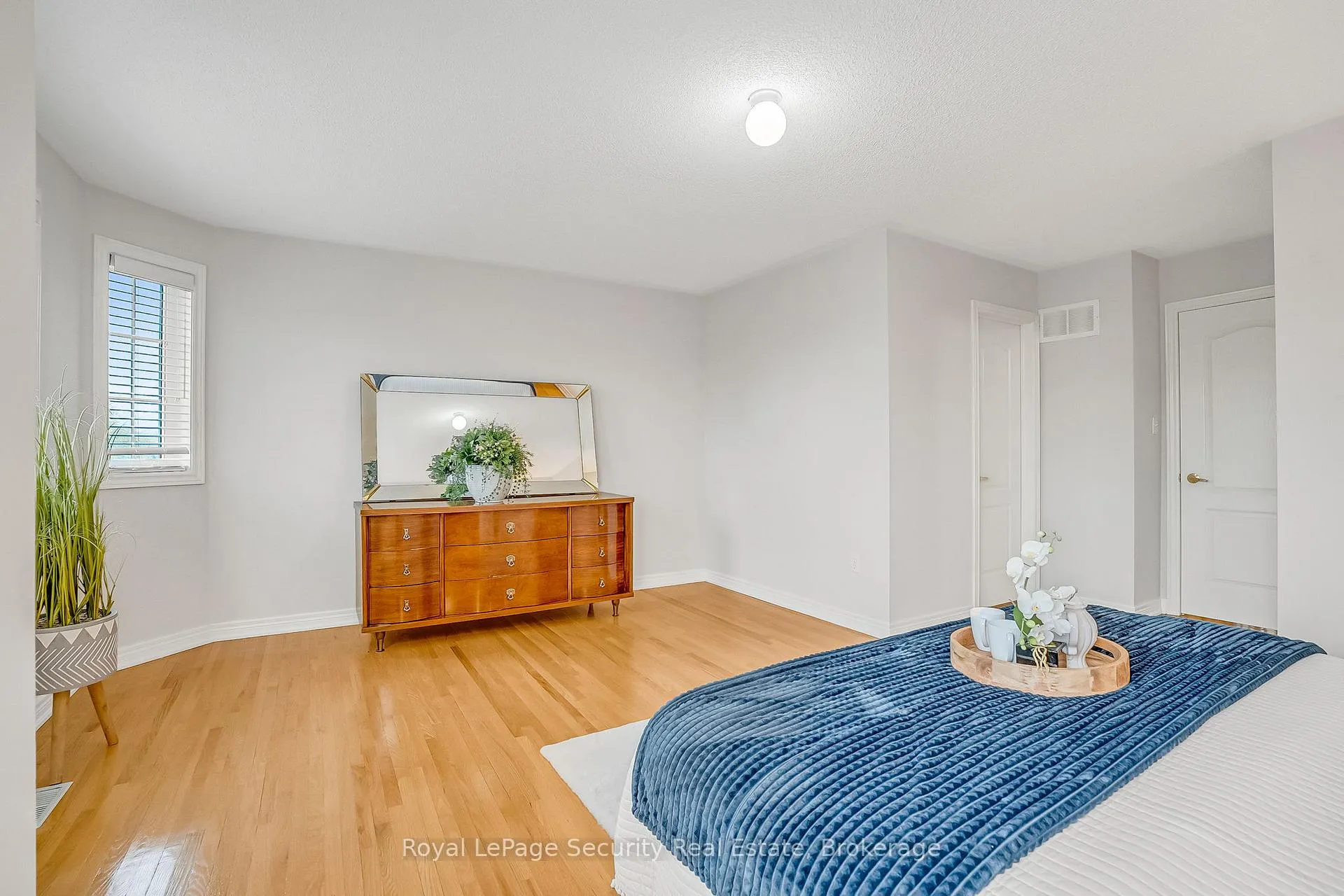 Photo 28 of 150 Royal Appian Crescent, Vaughan, Patterson — HOMEH