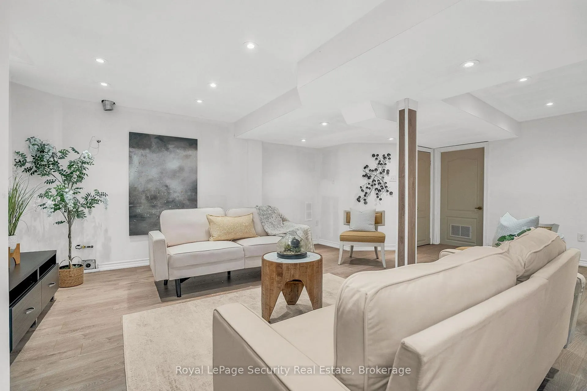 Photo 43 of 150 Royal Appian Crescent, Vaughan, Patterson — HOMEH