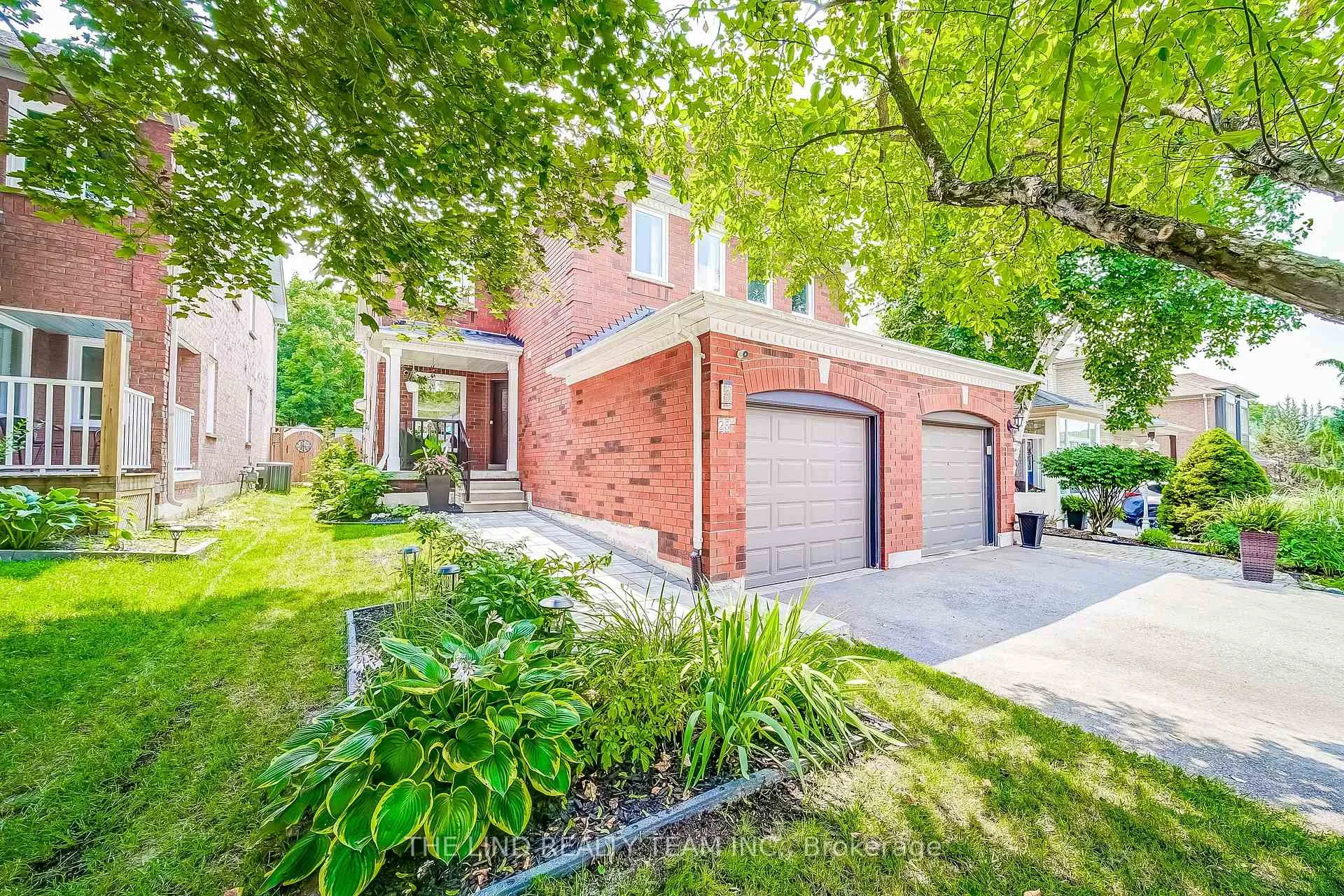 Photo 1 of 28 Fife Road, Aurora, Aurora Grove — HOMEH