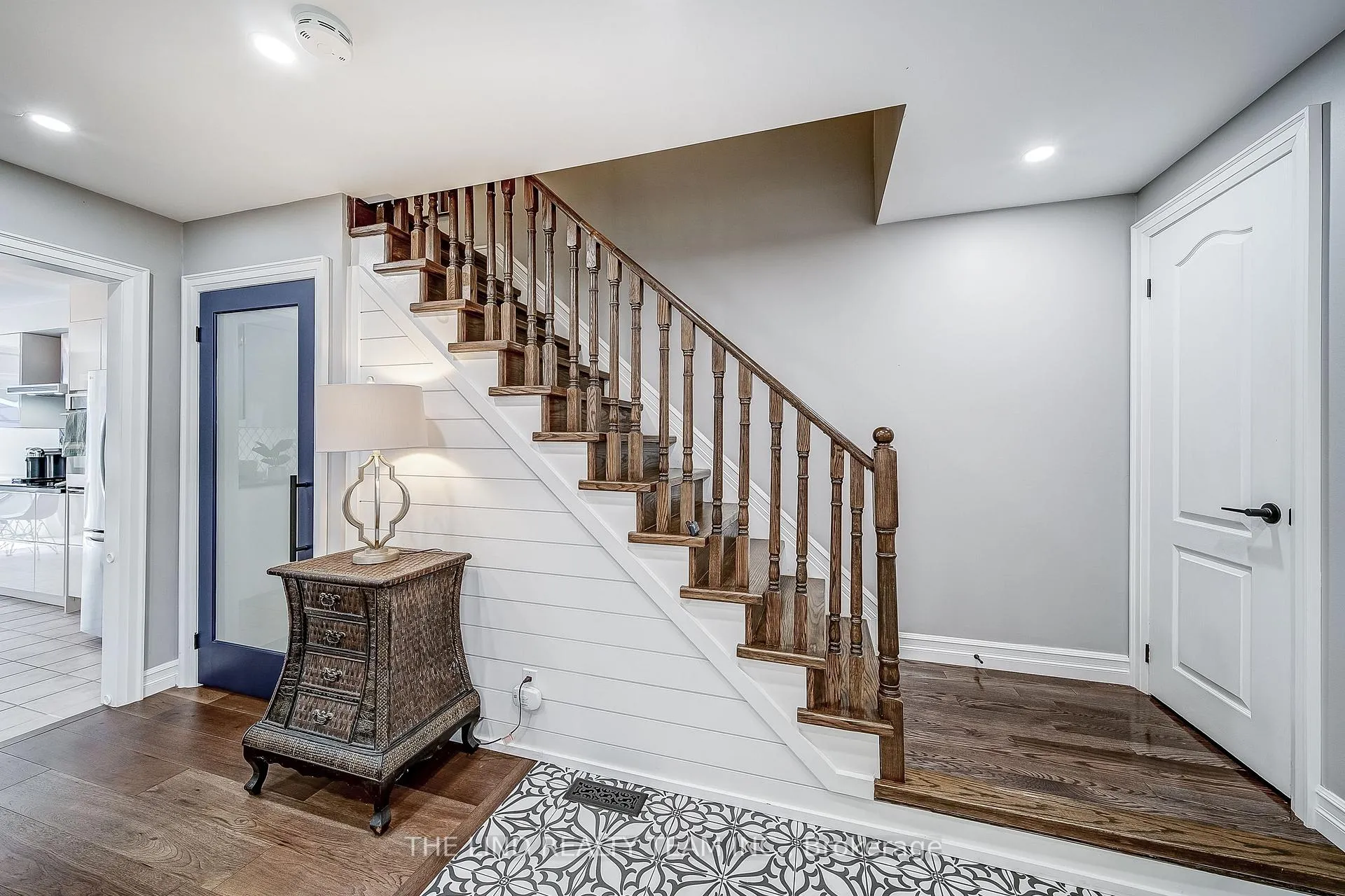 Photo 4 of 28 Fife Road, Aurora, Aurora Grove — HOMEH