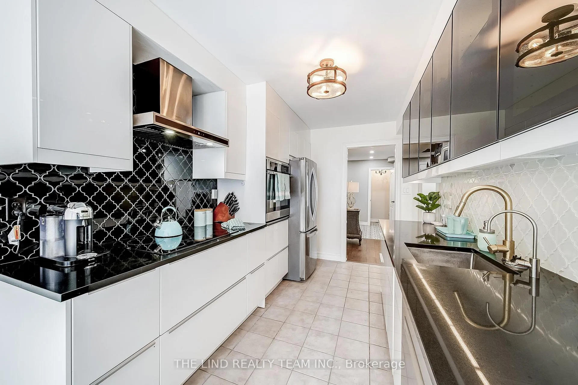 Photo 12 of 28 Fife Road, Aurora, Aurora Grove — HOMEH