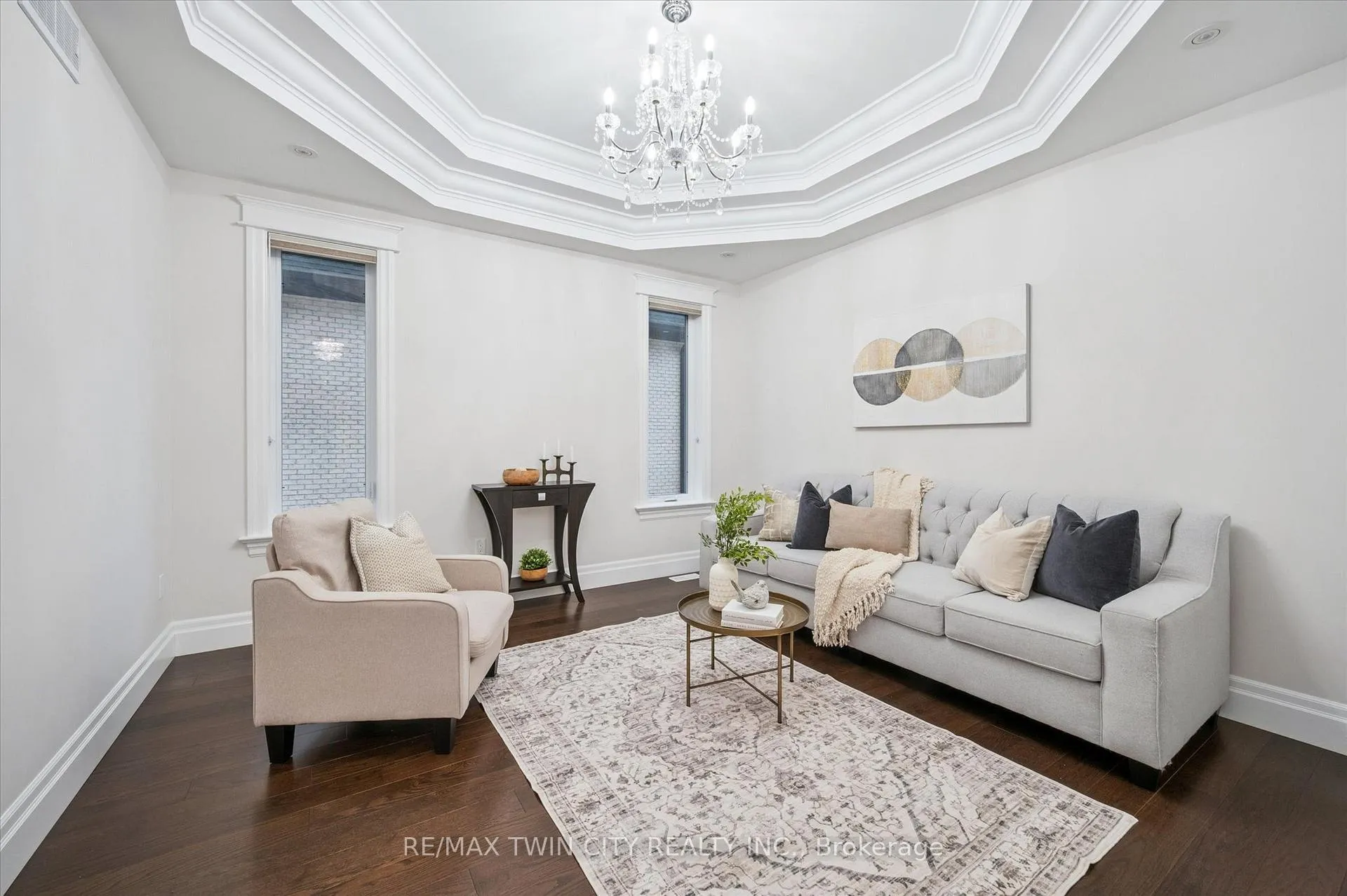 Photo 15 of 565 Manor Ridge Crescent, Waterloo — HOMEH