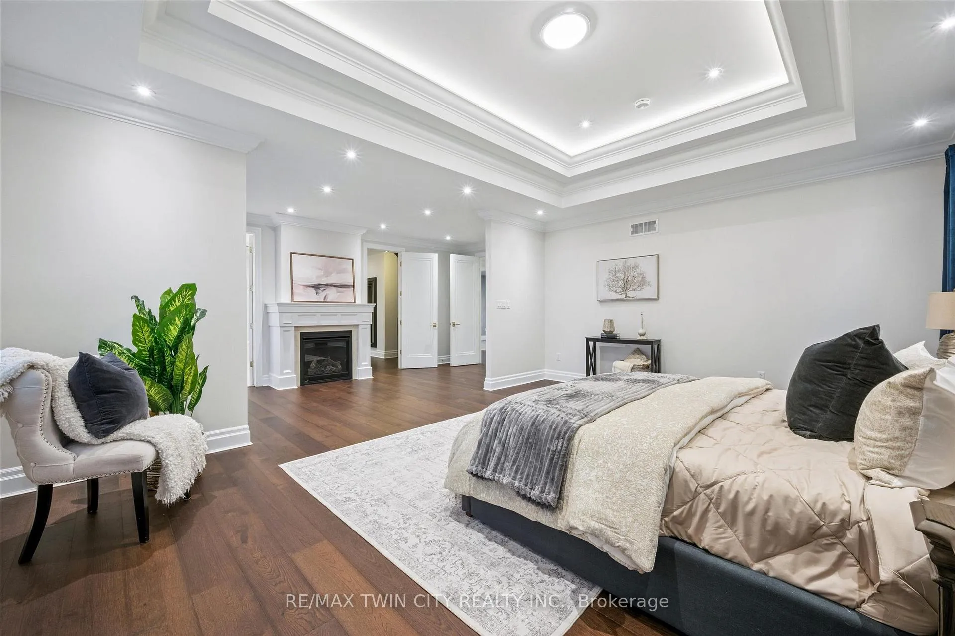 Photo 19 of 565 Manor Ridge Crescent, Waterloo — HOMEH