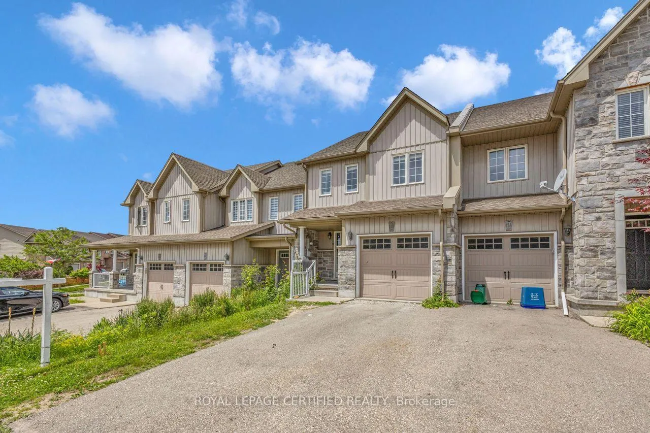 Photo 1 of 140 Windflower Drive, Kitchener, Laurentian Hills/Country Hills W — HOMEH