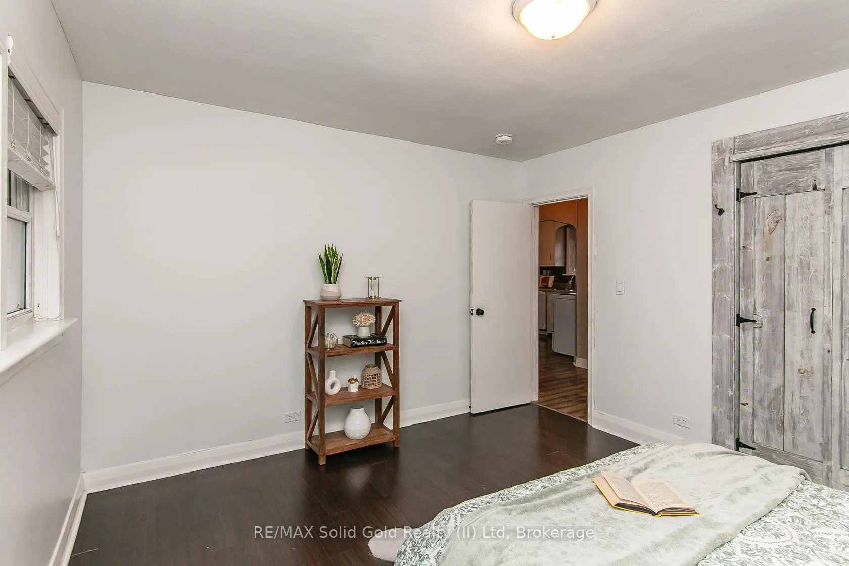 Photo 18 of 552 Courtland Avenue E, Kitchener — HOMEH