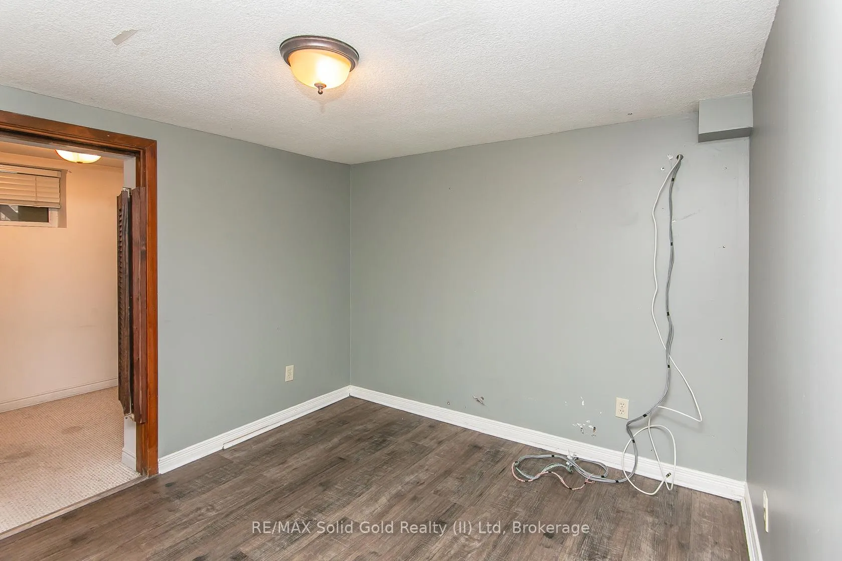 Photo 39 of 552 Courtland Avenue E, Kitchener — HOMEH
